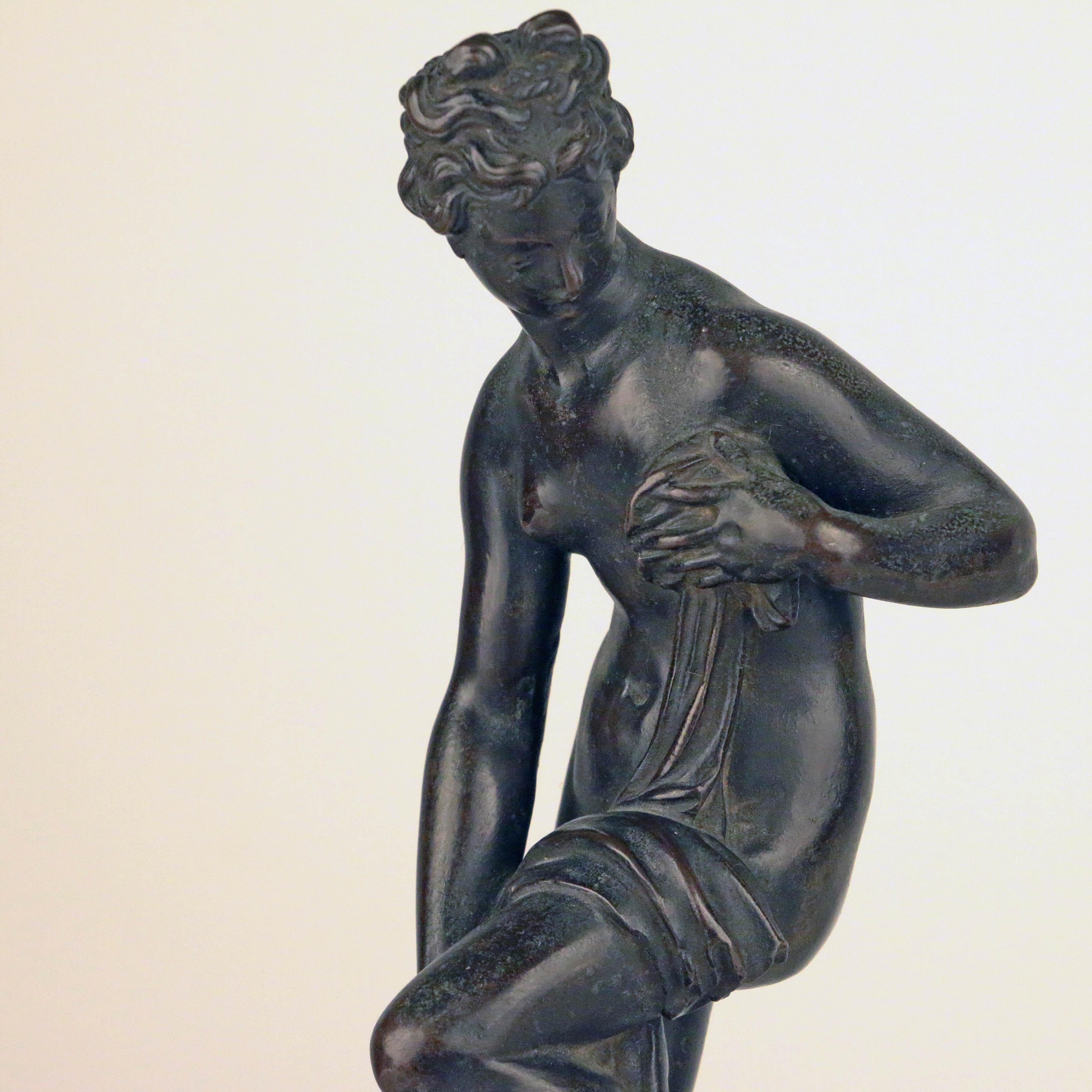 Grand Tour Bronze of Venus after Giambologna In Good Condition In Montreal, QC