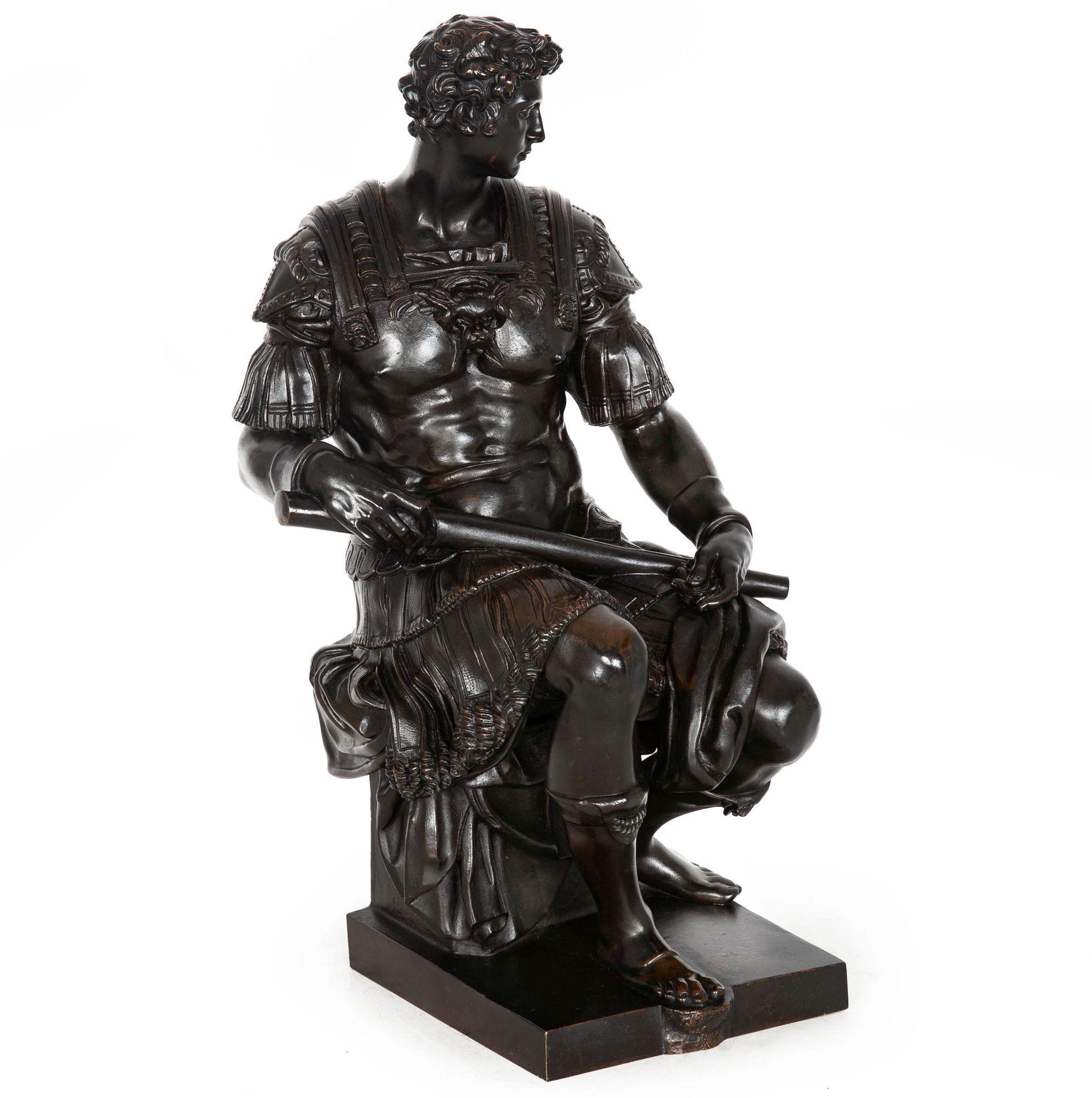 Grand Tour Bronze Sculpture Giuliano de Medici after the Antique, 19th century For Sale 15