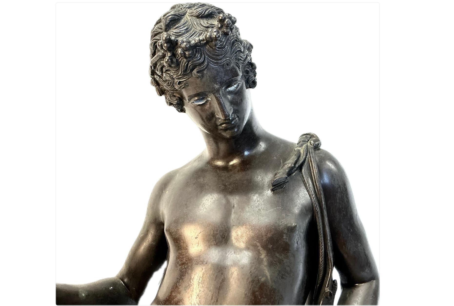 Gran Escultura De Bronce De Narciso Italiana Siglo XIX en venta 1