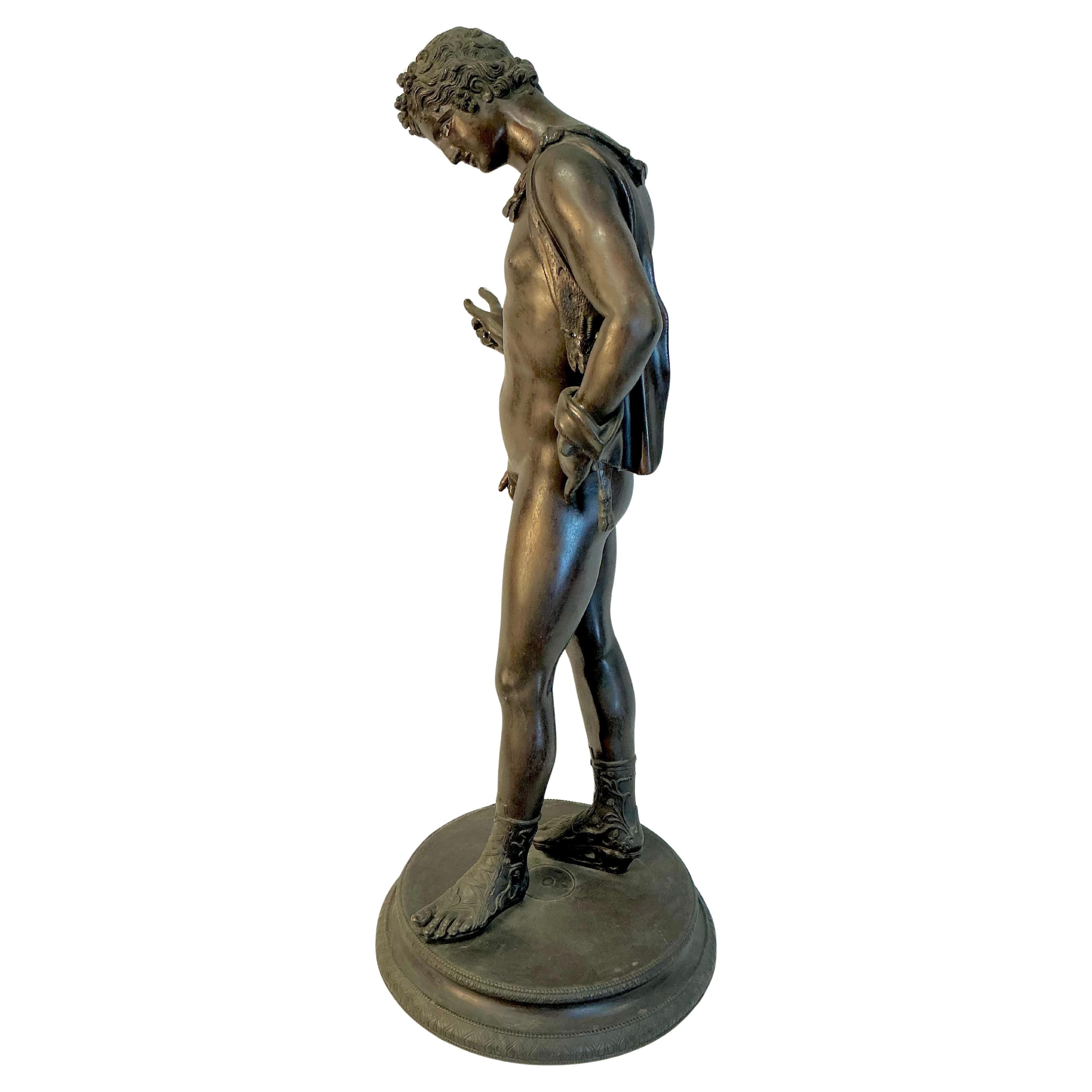 Gran Escultura De Bronce De Narciso Italiana Siglo XIX Grand Tour en venta