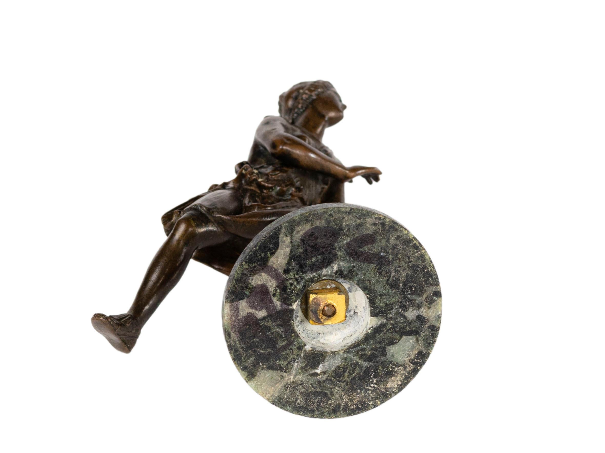 Patinated Grand Tour Bronze Statue Of Atalanta, Thiébaut Freres For Sale