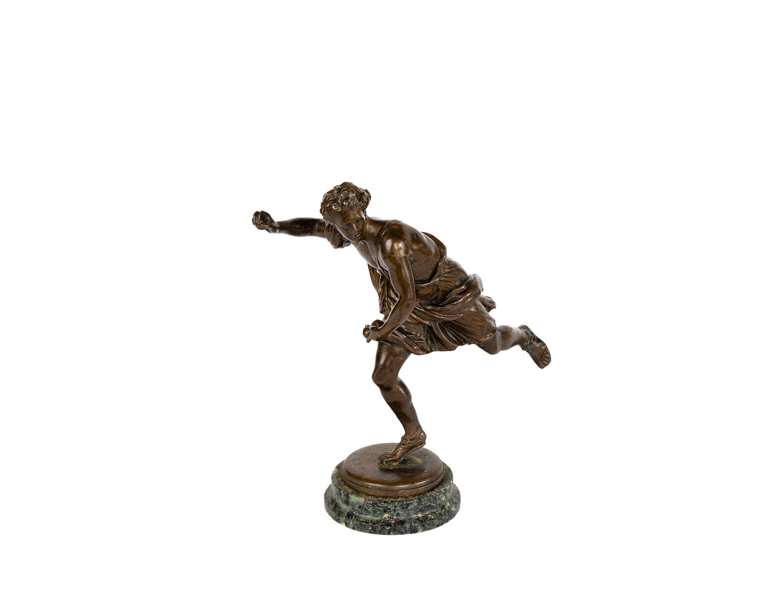 Patinated Grand Tour Bronze Statue Of Hippomene Throwing Golden Apples, Thiébaut Freres For Sale