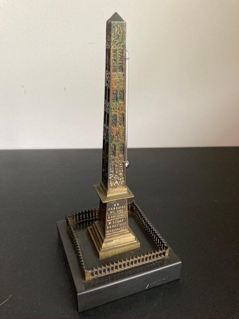 thermomètre de l'obélisque Luxor du Grand Tour en bronze, Paris en vente 2