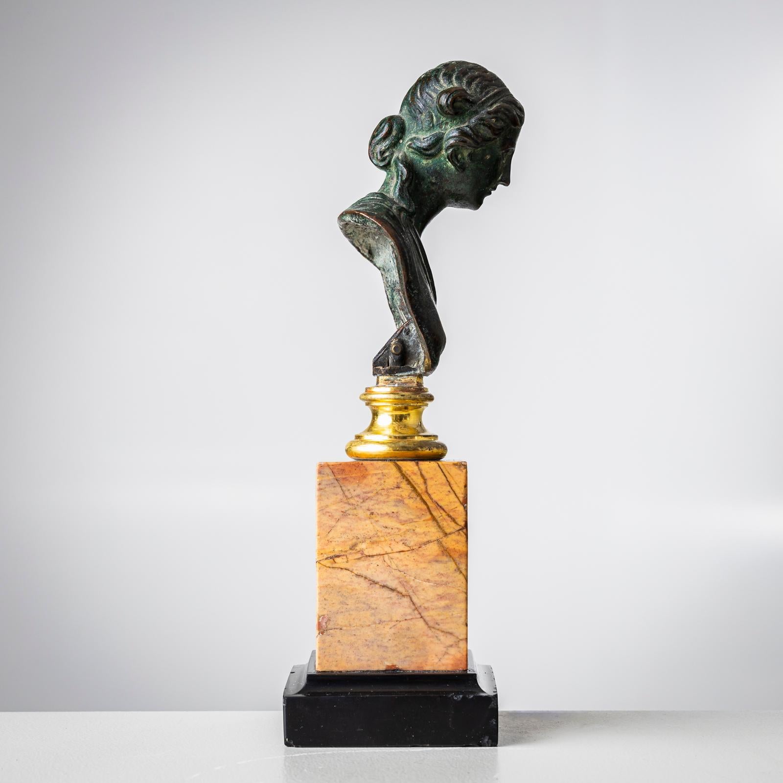 Busto de mujer Grand Tour, Italia S. XIX siglo XIX en venta