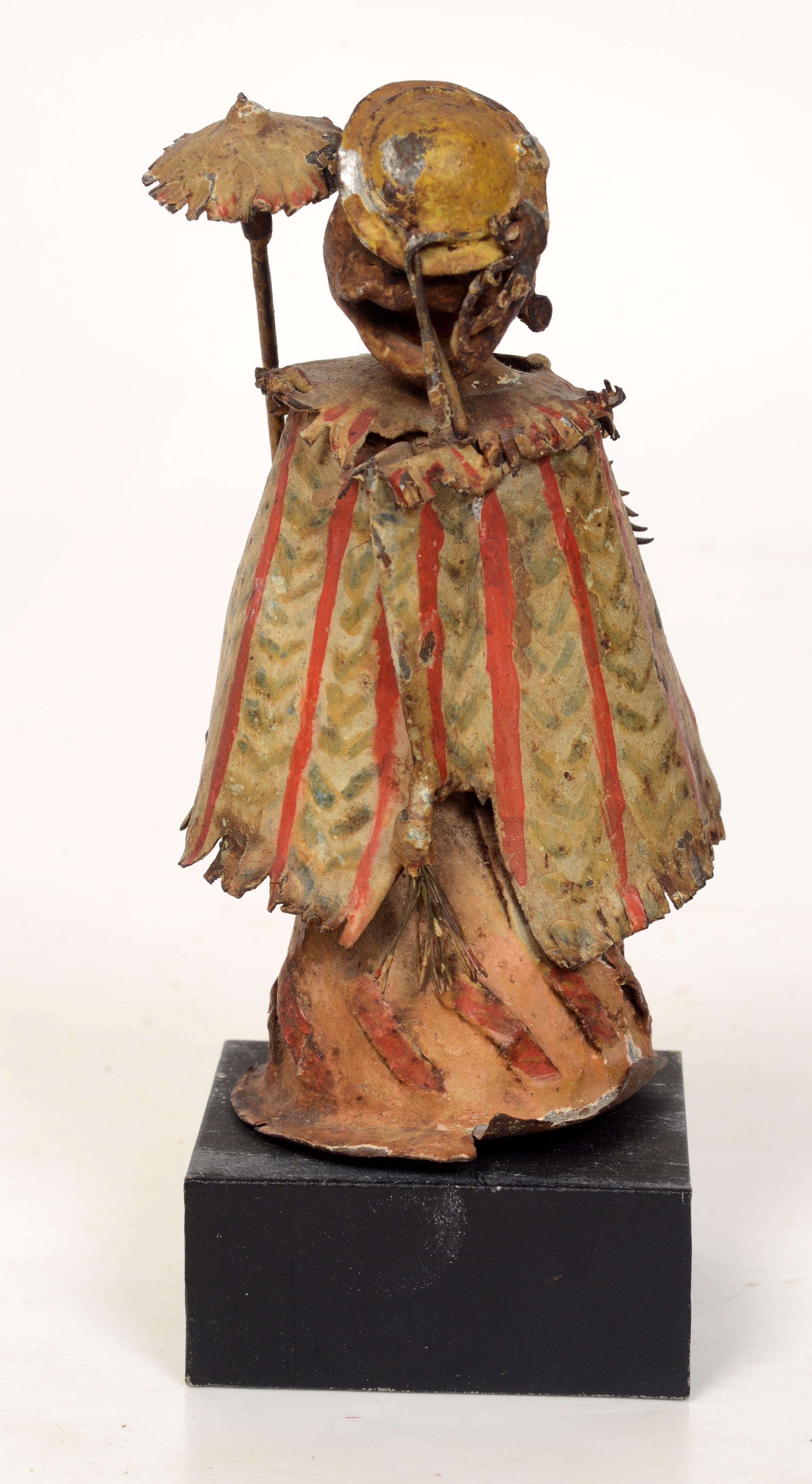 Dipinto Figura di Carnevale del Grand Tour veneziano di una giovane ragazza, metallo decorato a vernice, c1770 in vendita
