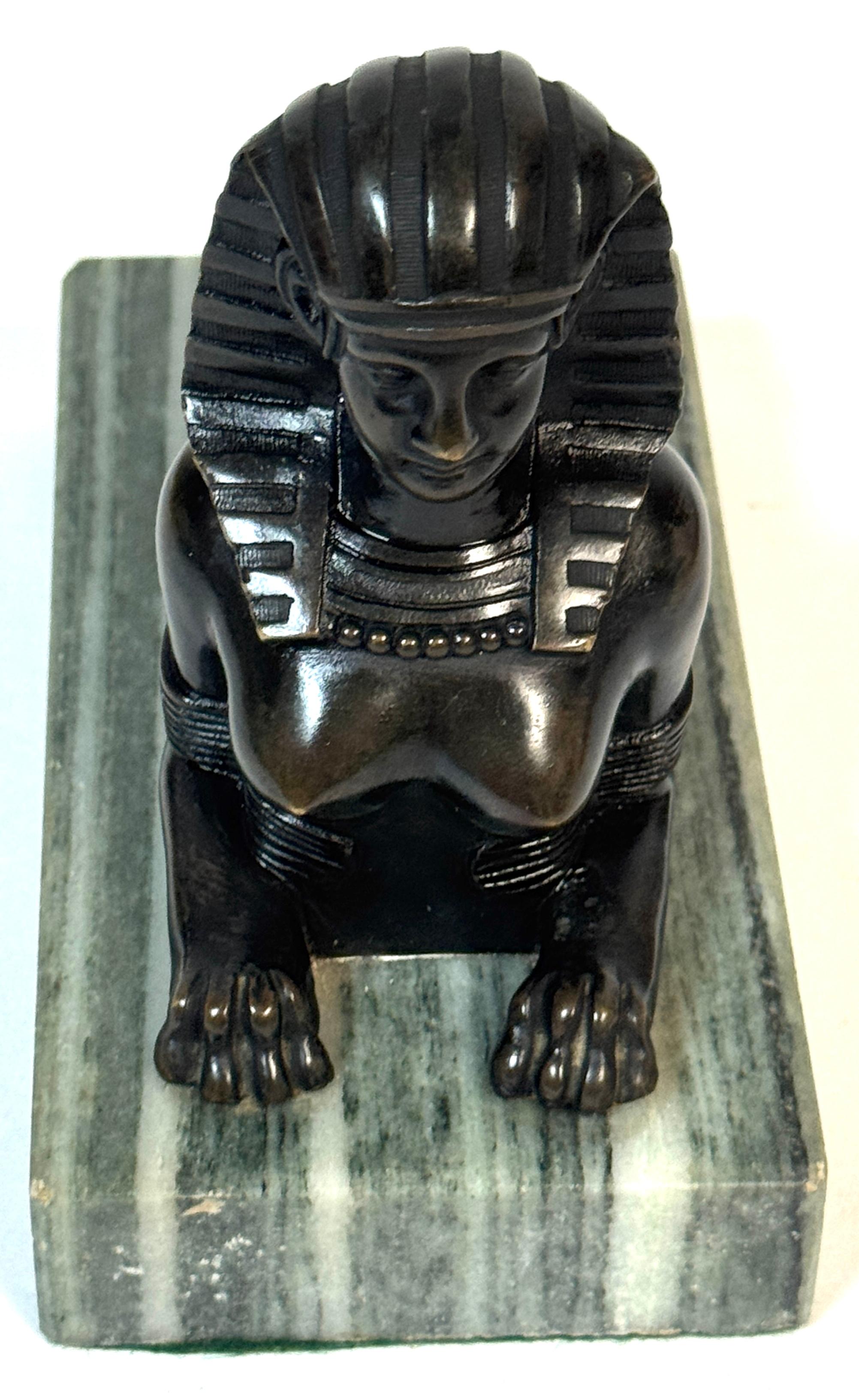 Grand Tour Französisches Bronze-Modell der Sphinx auf Verde Antico Marmorsockel, um 1880 im Zustand „Gut“ im Angebot in West Palm Beach, FL