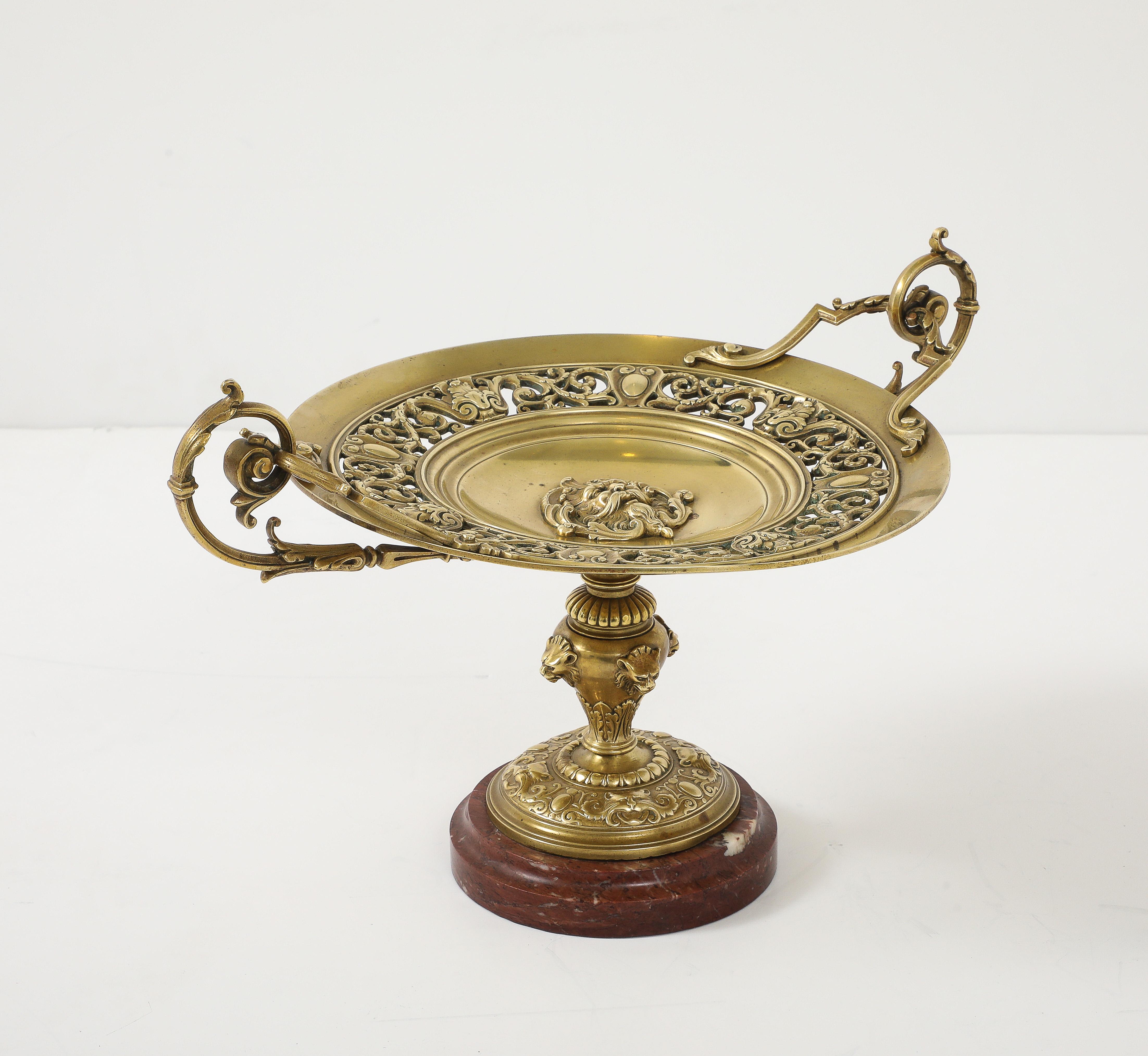 Grand Tour  Tazza in bronzo francese con base in marmo rosa in vendita 4