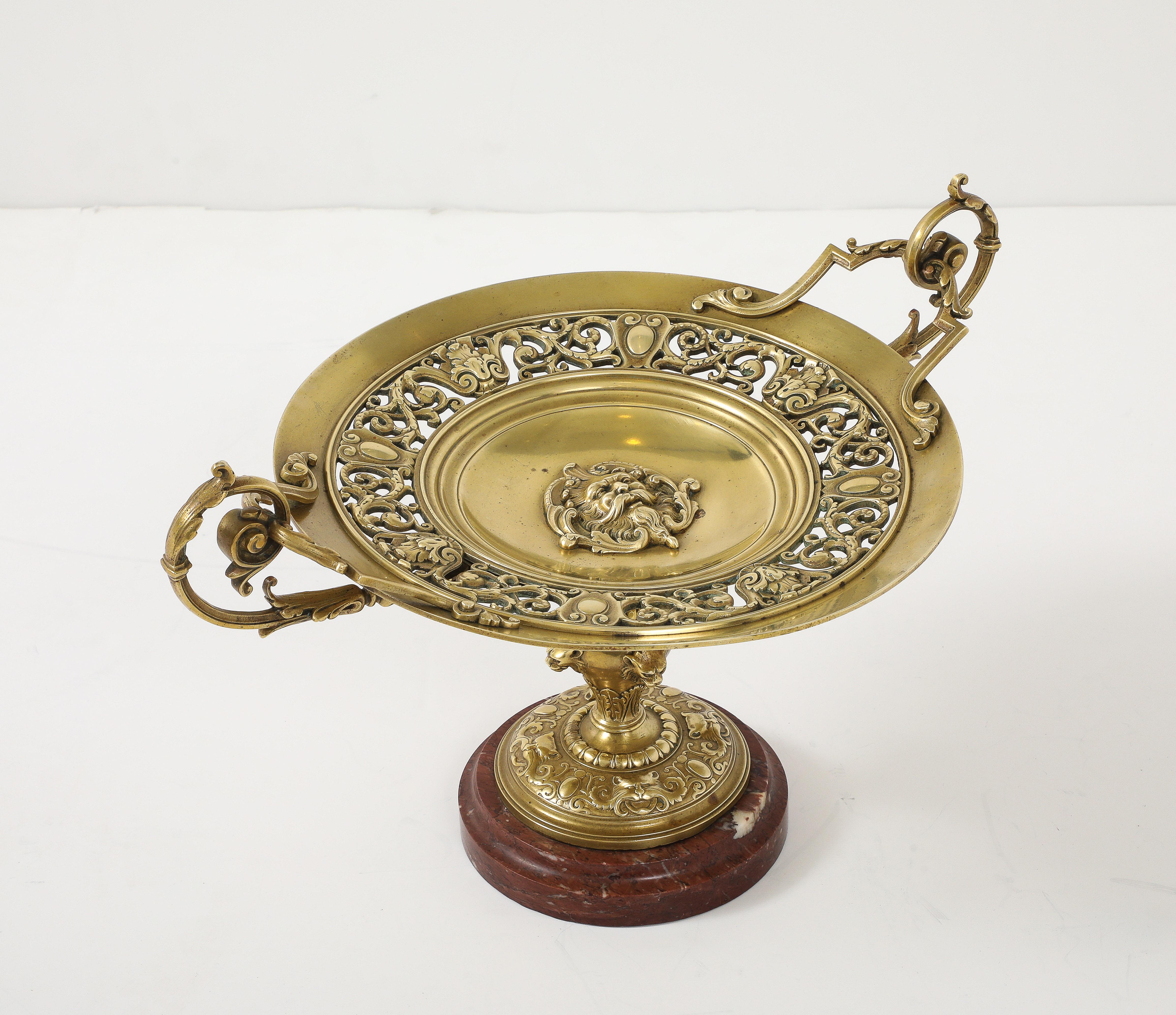 Grand Tour  Tazza in bronzo francese con base in marmo rosa in vendita 5