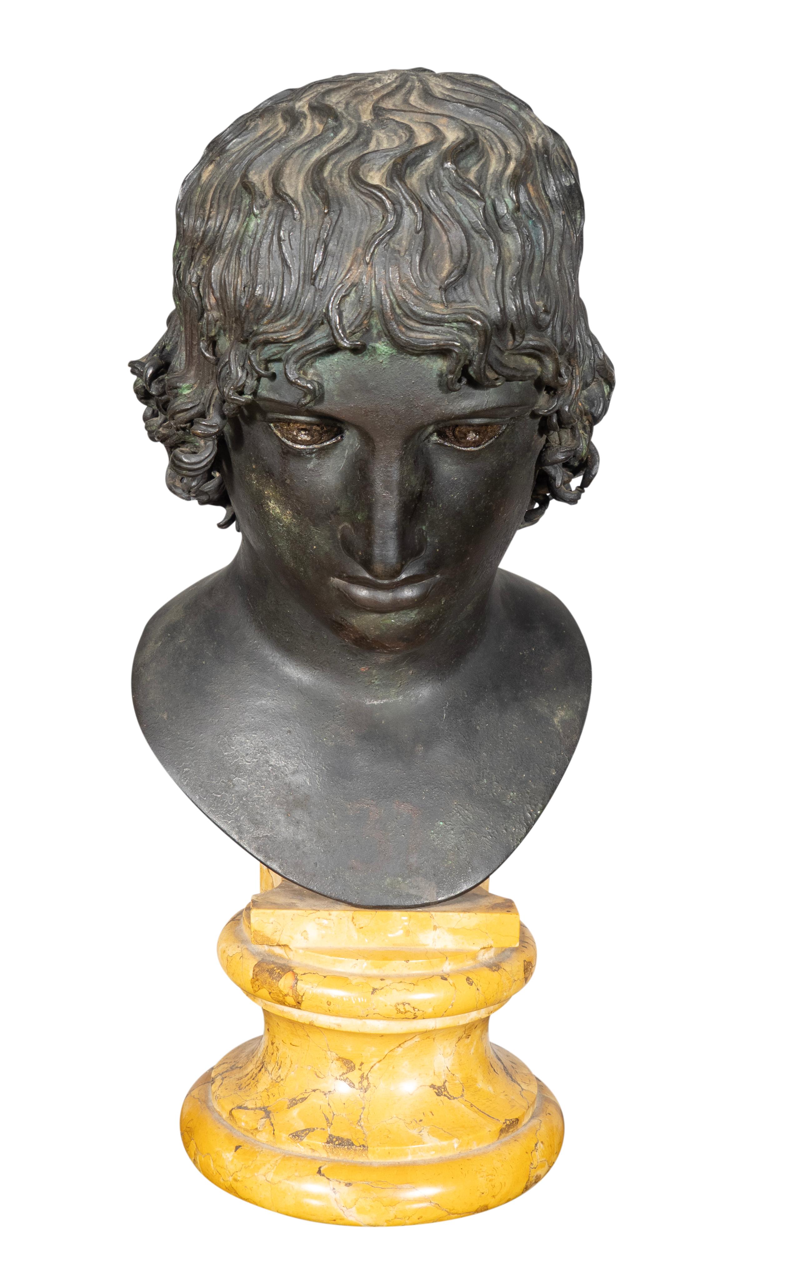 Gran Tour Italiano Busto De Bronce De Mellephebe Grand Tour en venta