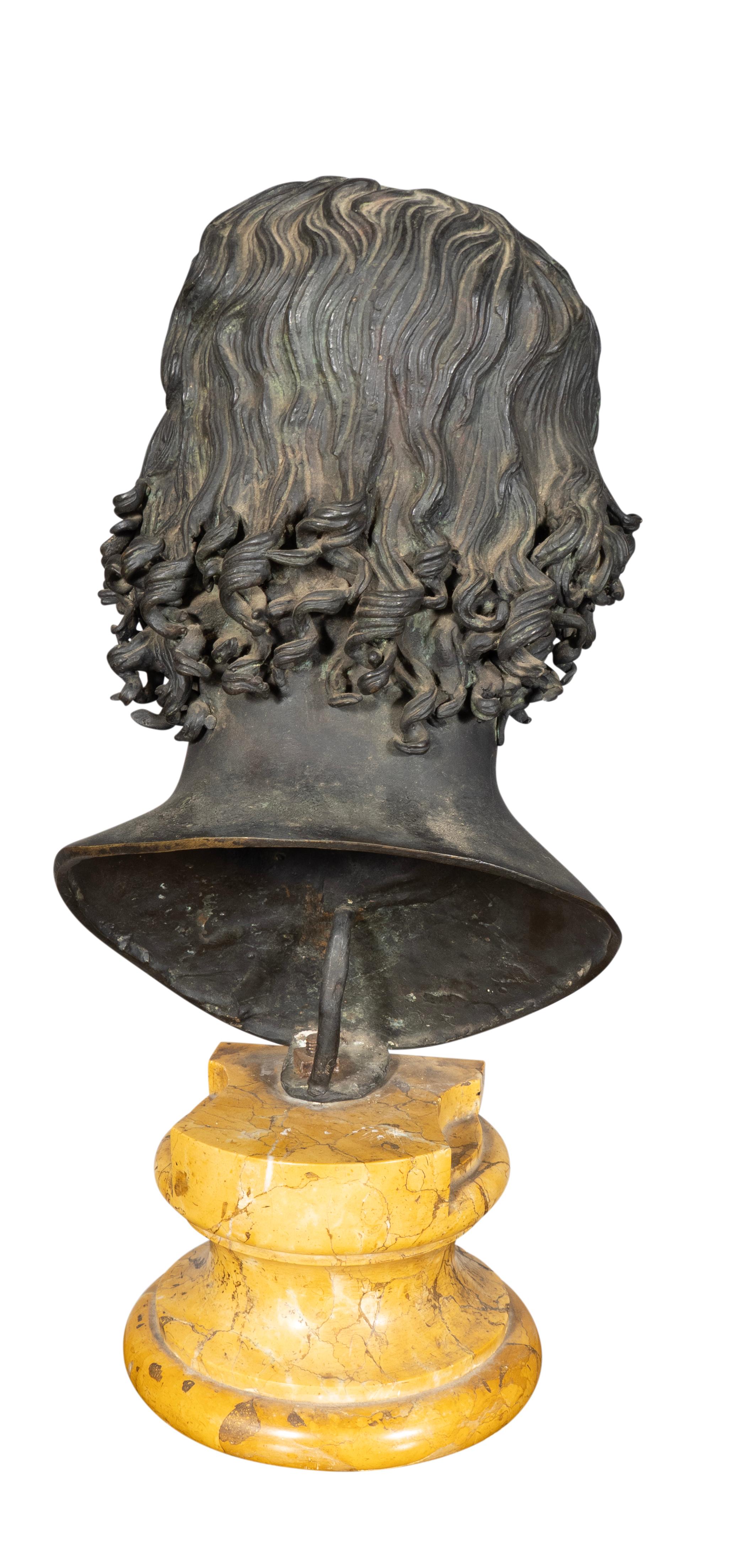 Gran Tour Italiano Busto De Bronce De Mellephebe Fines del siglo XIX en venta