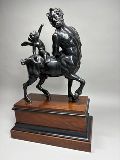 Grand Tour Bronze italien du Centaure taquiné par Eros après l'Antique