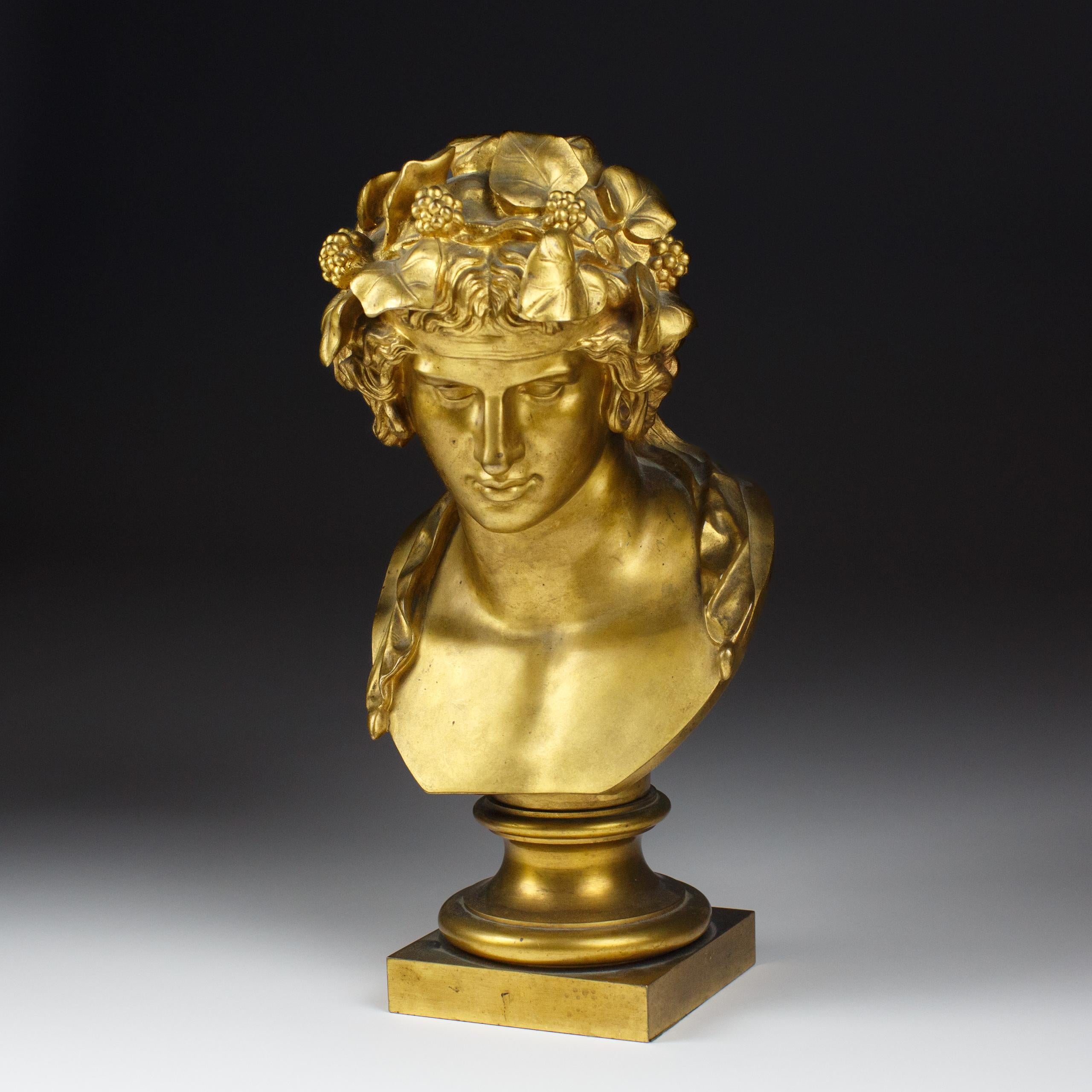 Dorato Busto in bronzo dorato Grand Tour di Antinoo come Dioniso in vendita