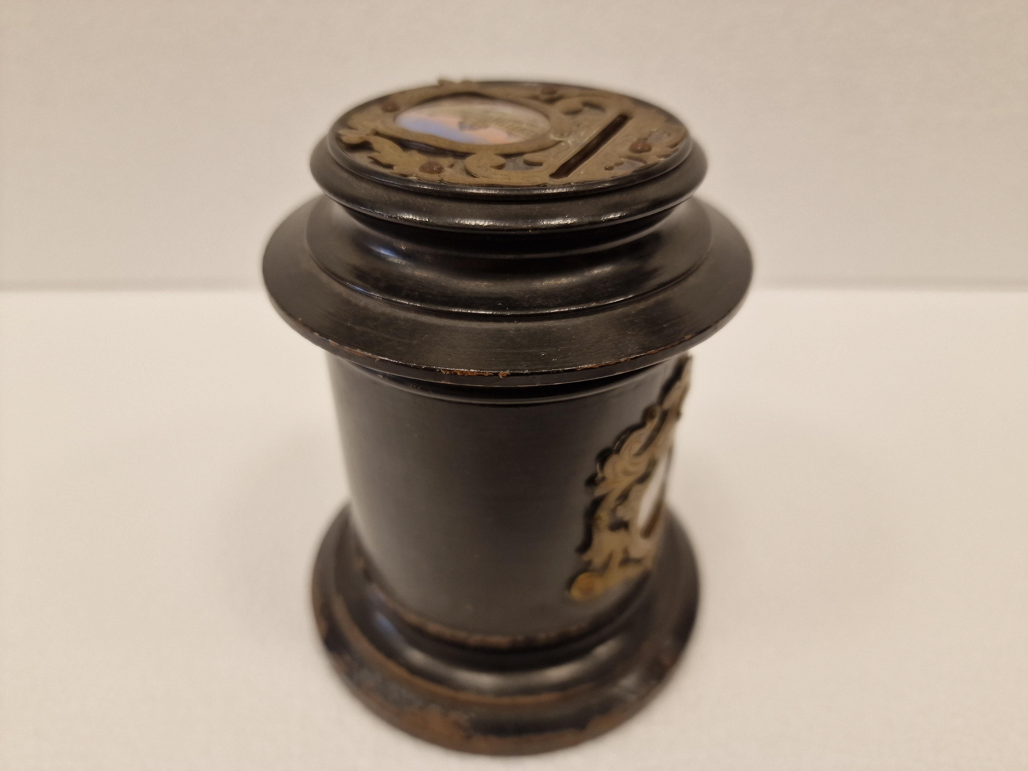 Grand Tour Italy Piggy Bank / Objet de vertu For Sale 1