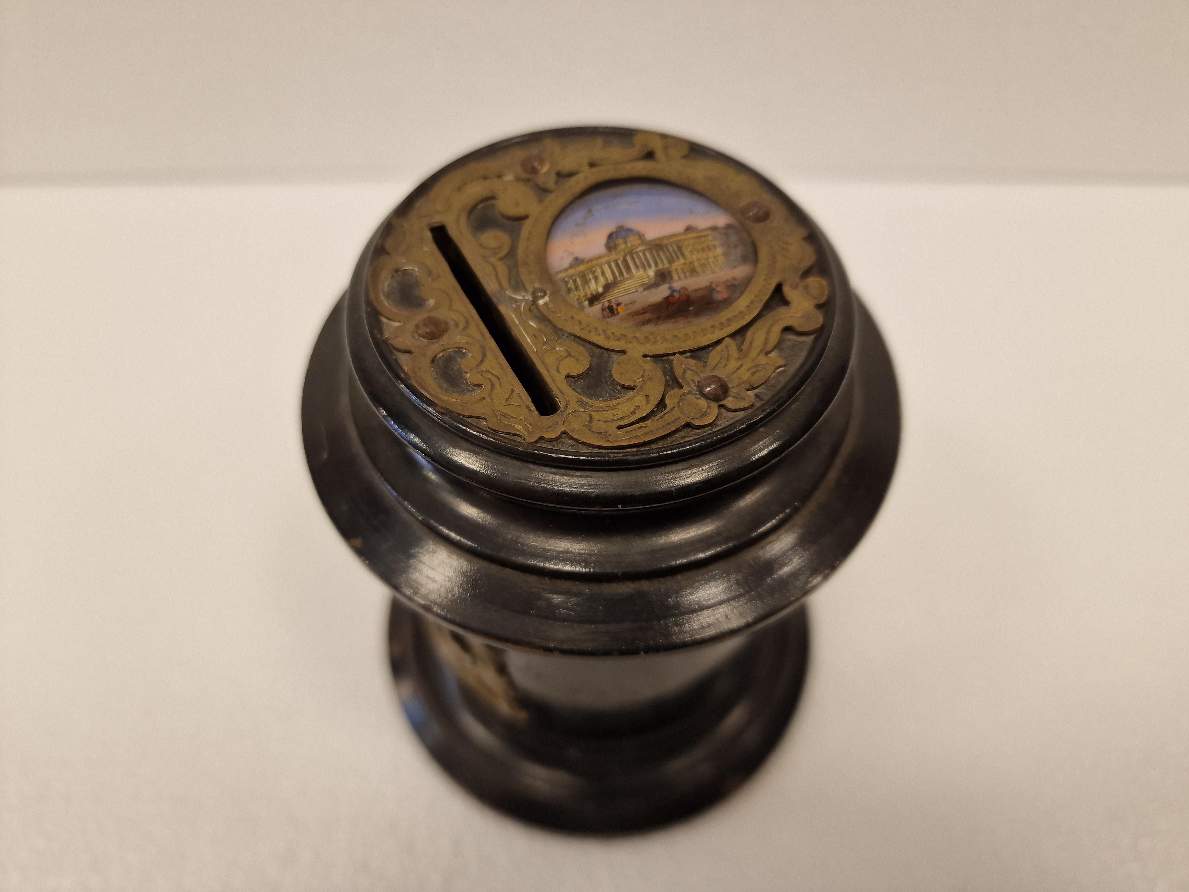 Grand Tour Italy Piggy Bank / Objet de vertu For Sale 3