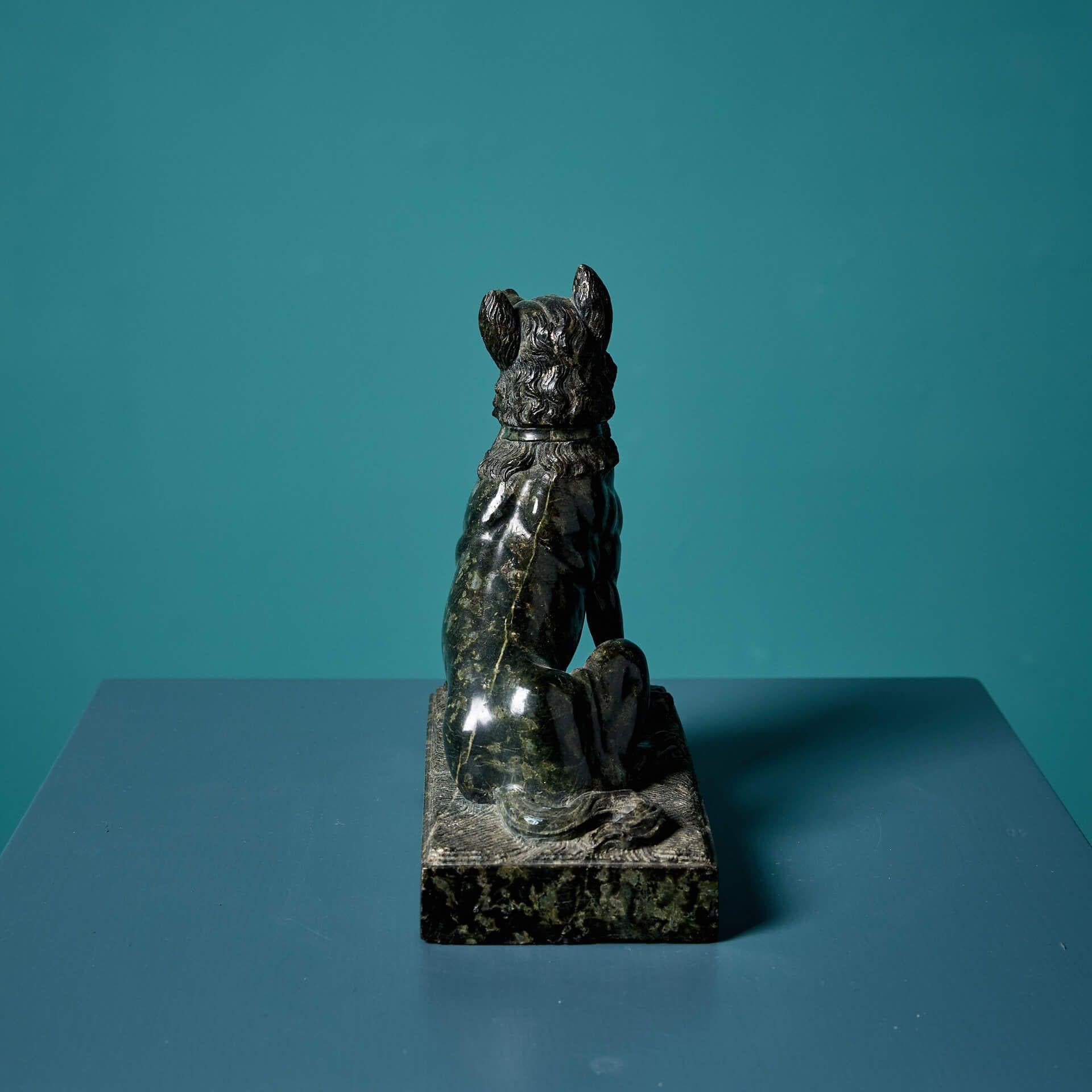 Escultura Serpentina Perro Grand Tour Jennings Después de la Antigüedad en venta 1