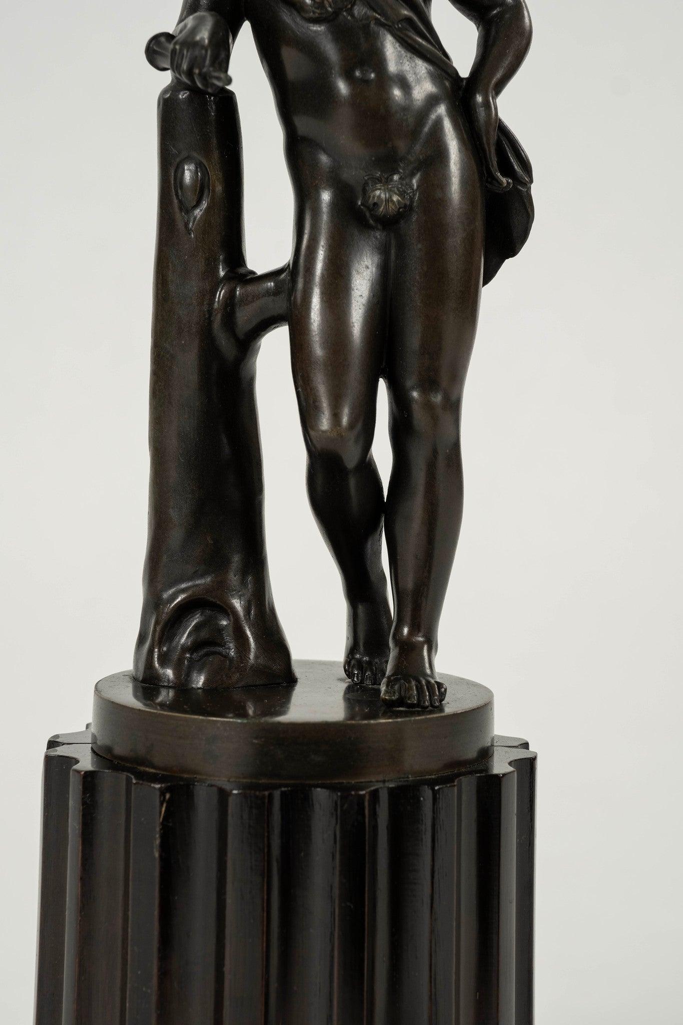 20ième siècle Sculpture en bronze Grand Tour Homme nu en vente