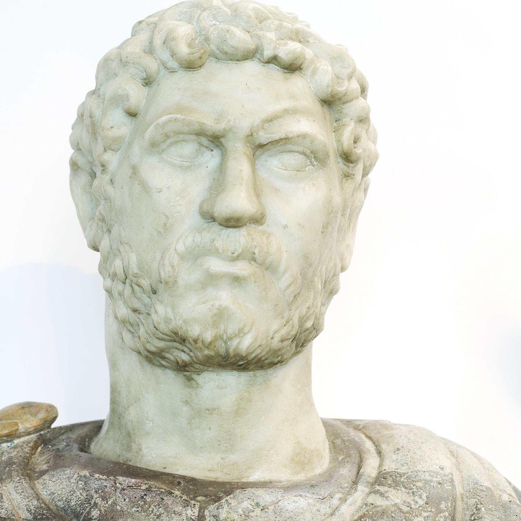 Italian marble sculpture bust of Emperor Hadrian (Aelius Traianus Hadrianus). Italy, 1700-1800.
A very impressive portrait of the roman Emperor Hadrian. Head sculpted in white Statuario Carrara marble and bust in Pavonazzetto marble.
Original