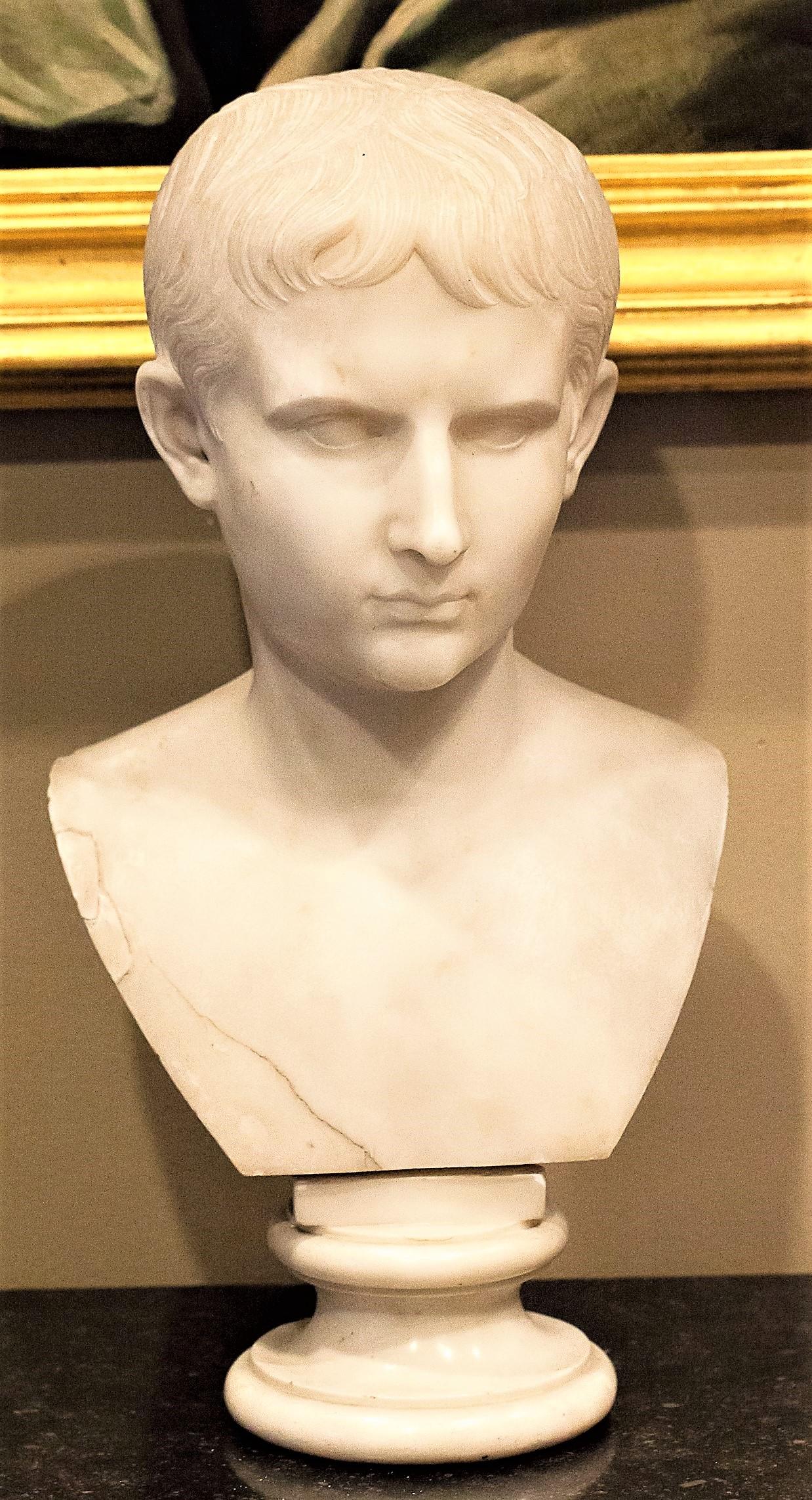 Grand Tour Marble Bust of Octavian 'Augustus Caesar' as a Boy, Italy, circa 1810 For Sale 2