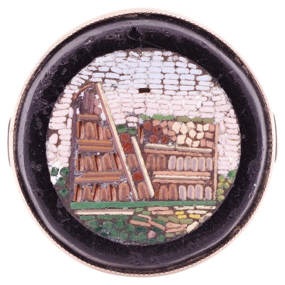Bague victorienne Grand Tour en or 9 carats, colosseum ancien d'Italie