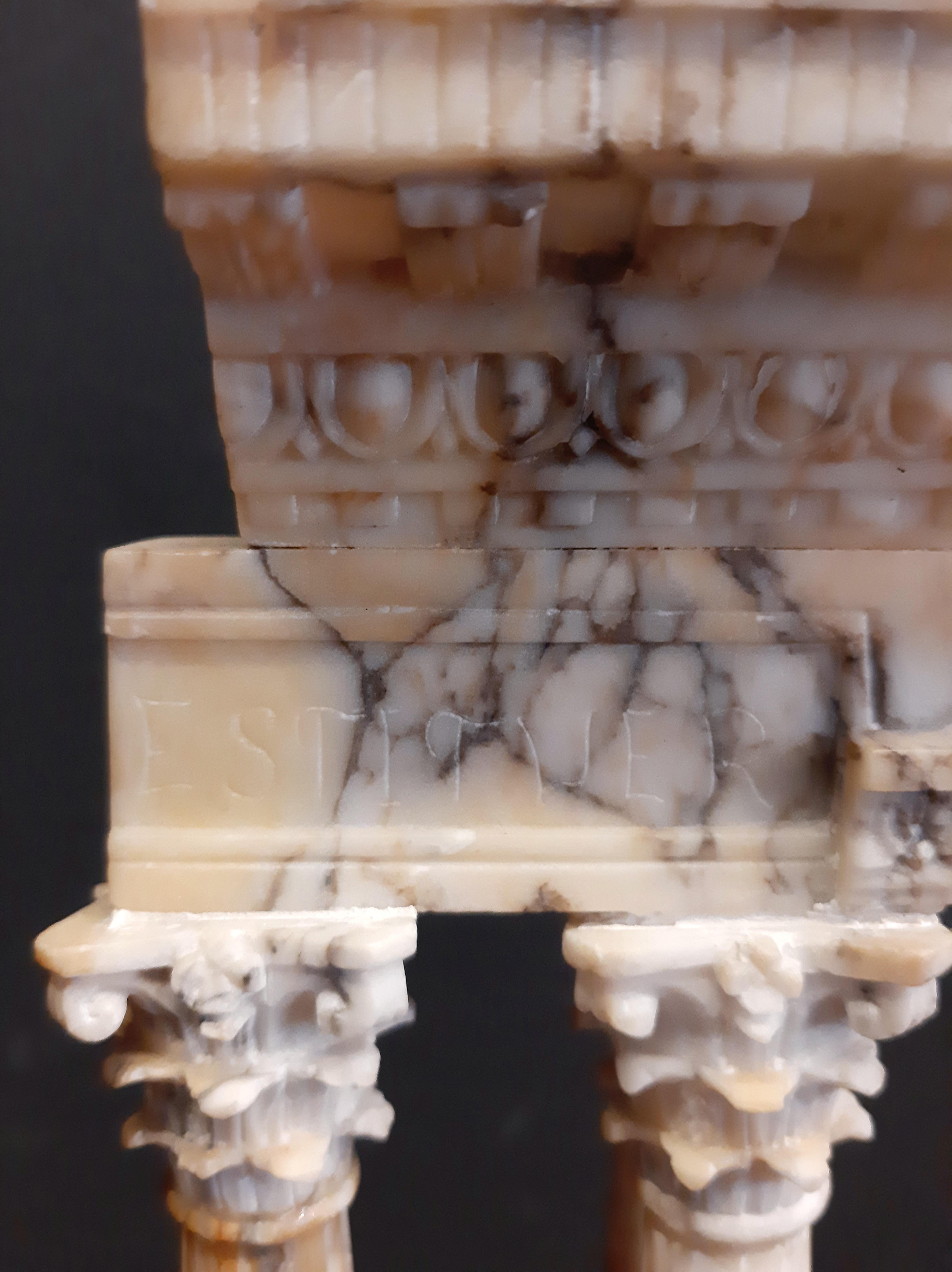 Marmo Grand Tour Model of the Tempel of Vespasian and Titus, Roman Forum in vendita