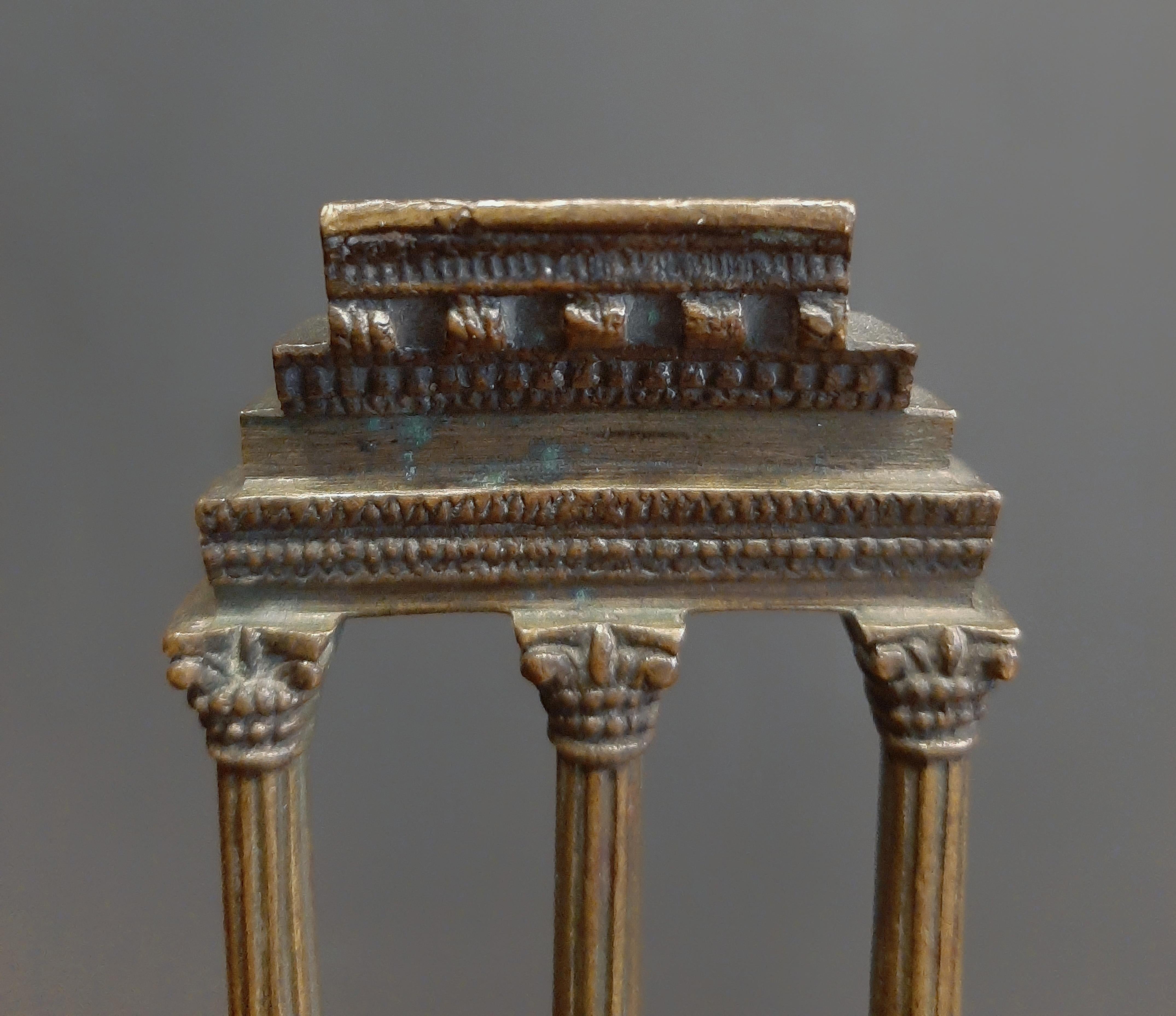 Grand Tour Model of the Temple of Castor and Pollux , Roman Forum im Zustand „Gut“ im Angebot in Dresden, DE