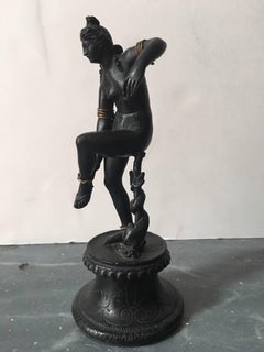 Grand Tour Neoclassical Bronze Figure of Venus at the Bath, circa 1800