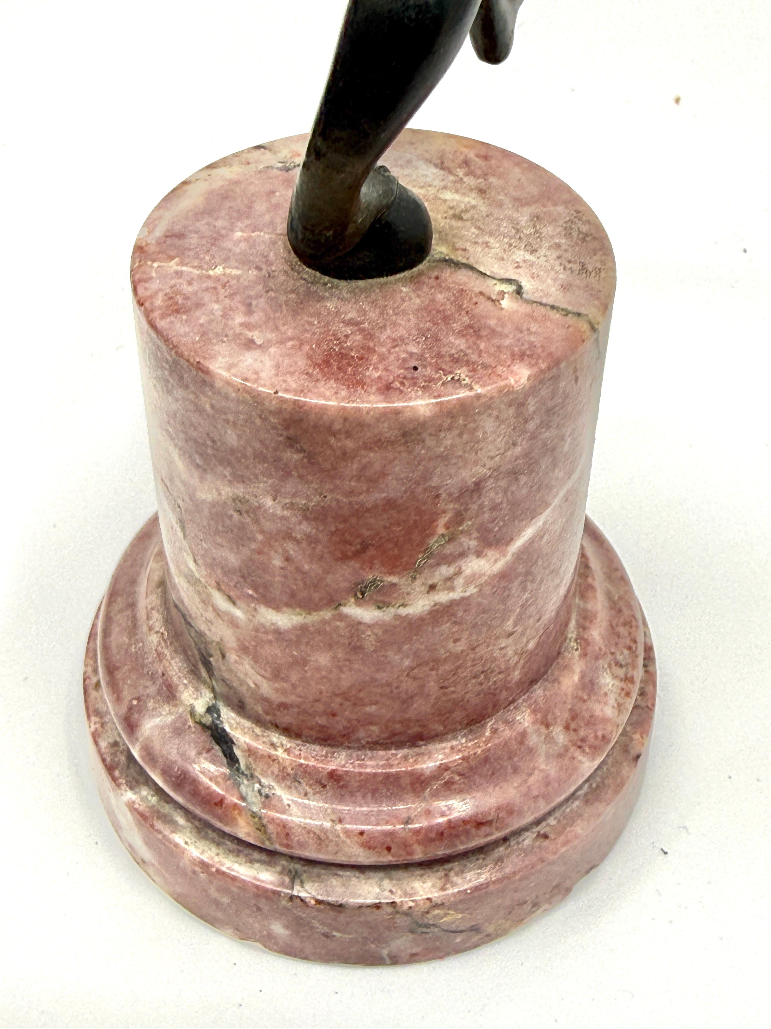 Grand Tour Neoclassical Minauture Bronze Mounted on Beautiful Rouge Marble Base For Sale 3