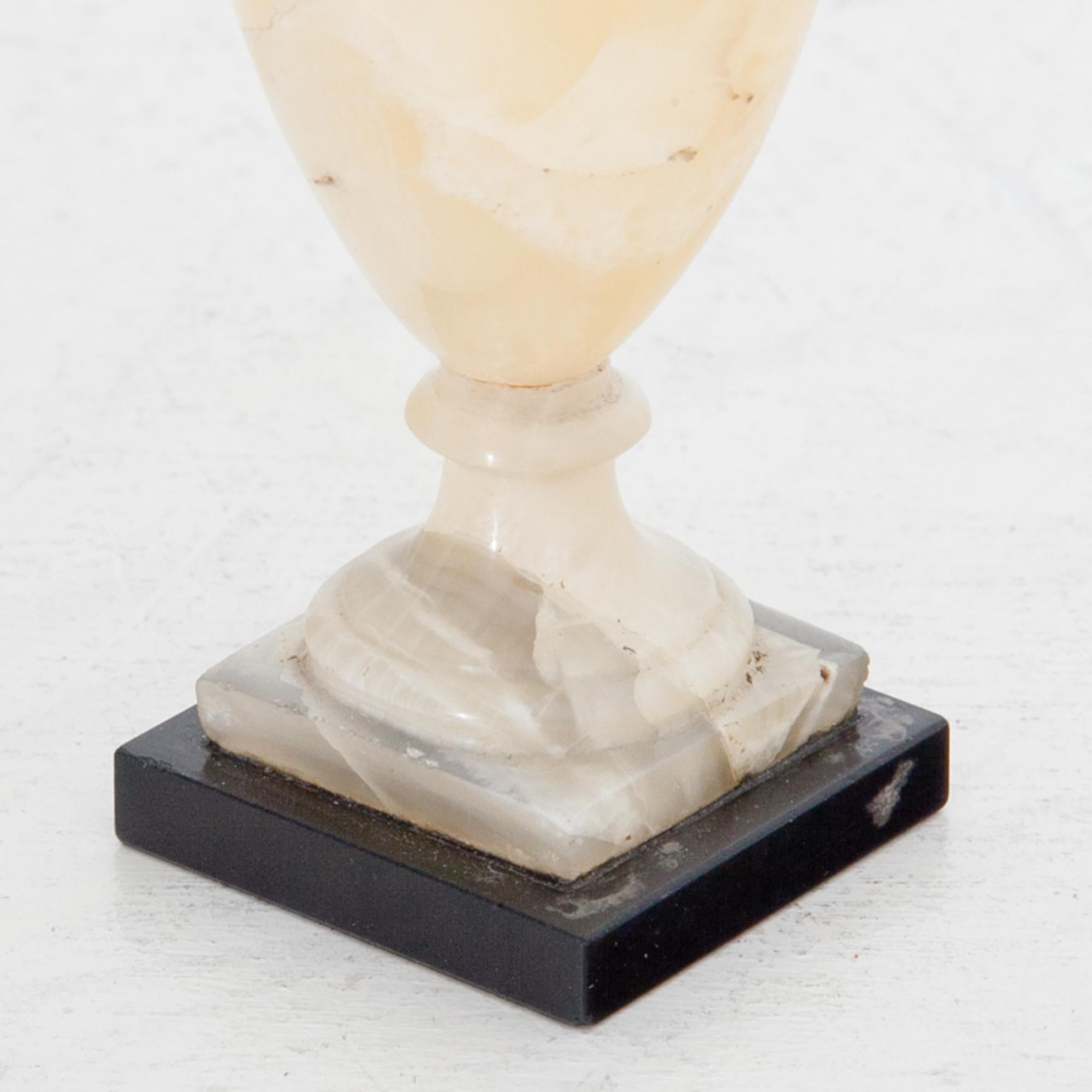 Grand Tour Object of an Alabaster Vase, Probably Italy Late 18th Century 2