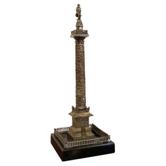 Grand Tour Patinierte Bronze-Säule Napoleon / Vendome-Säule