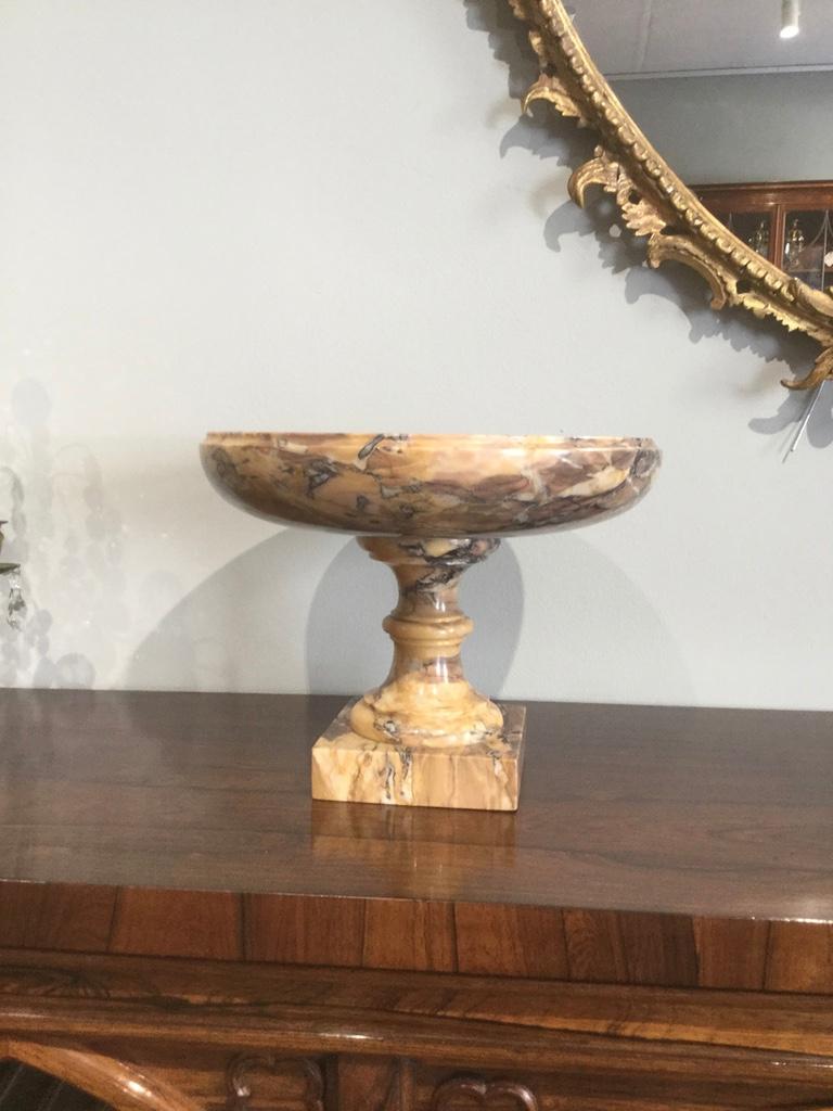 Grand Tour Regency Period 19th Century Sienna Brocatelle Marble Tazza For Sale 1