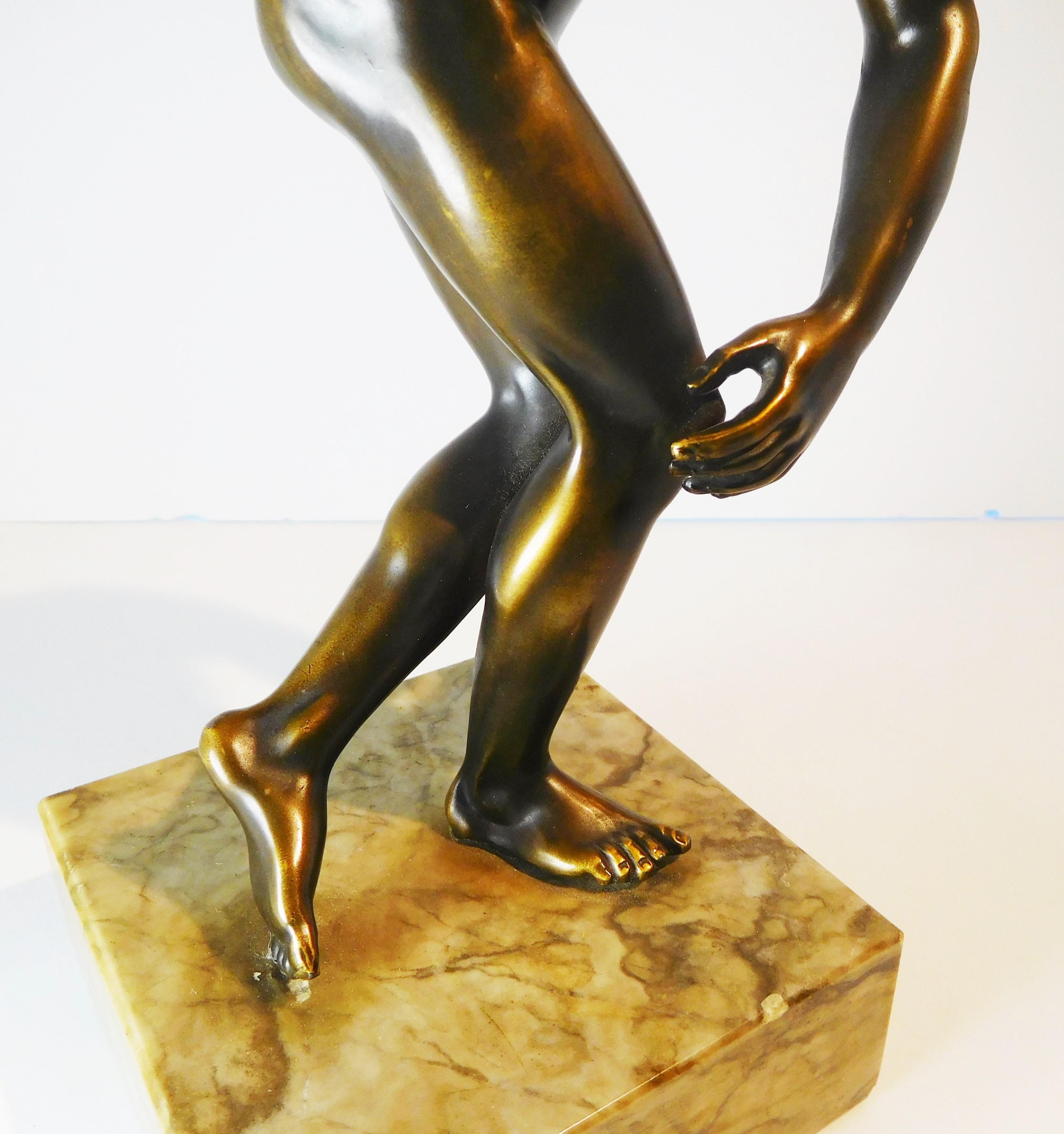 Grand Tour Souvenir Bronze Figure of Discobolus, After the Antique by Myron For Sale 10