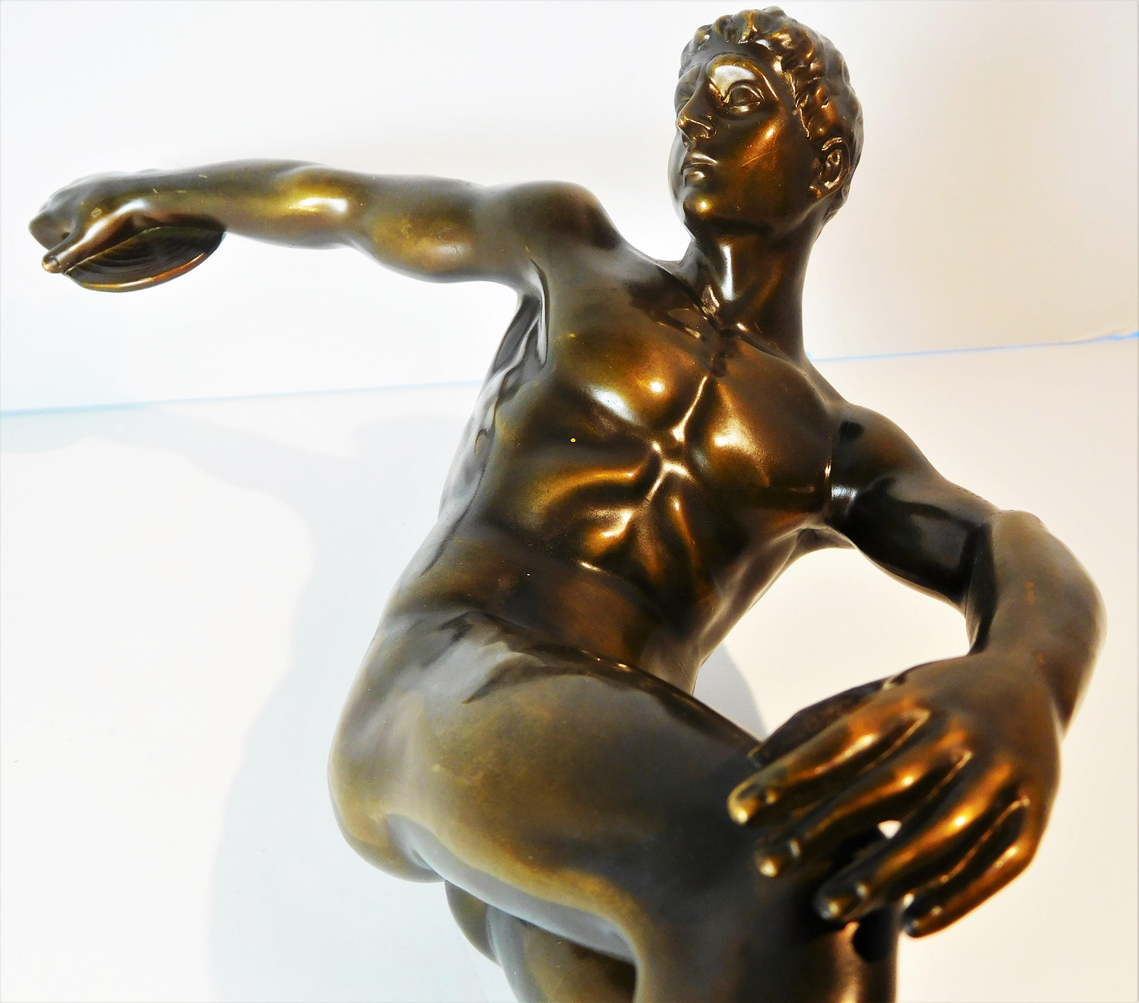 Grand Tour Souvenir Bronze Figure of Discobolus, After the Antique by Myron For Sale 14
