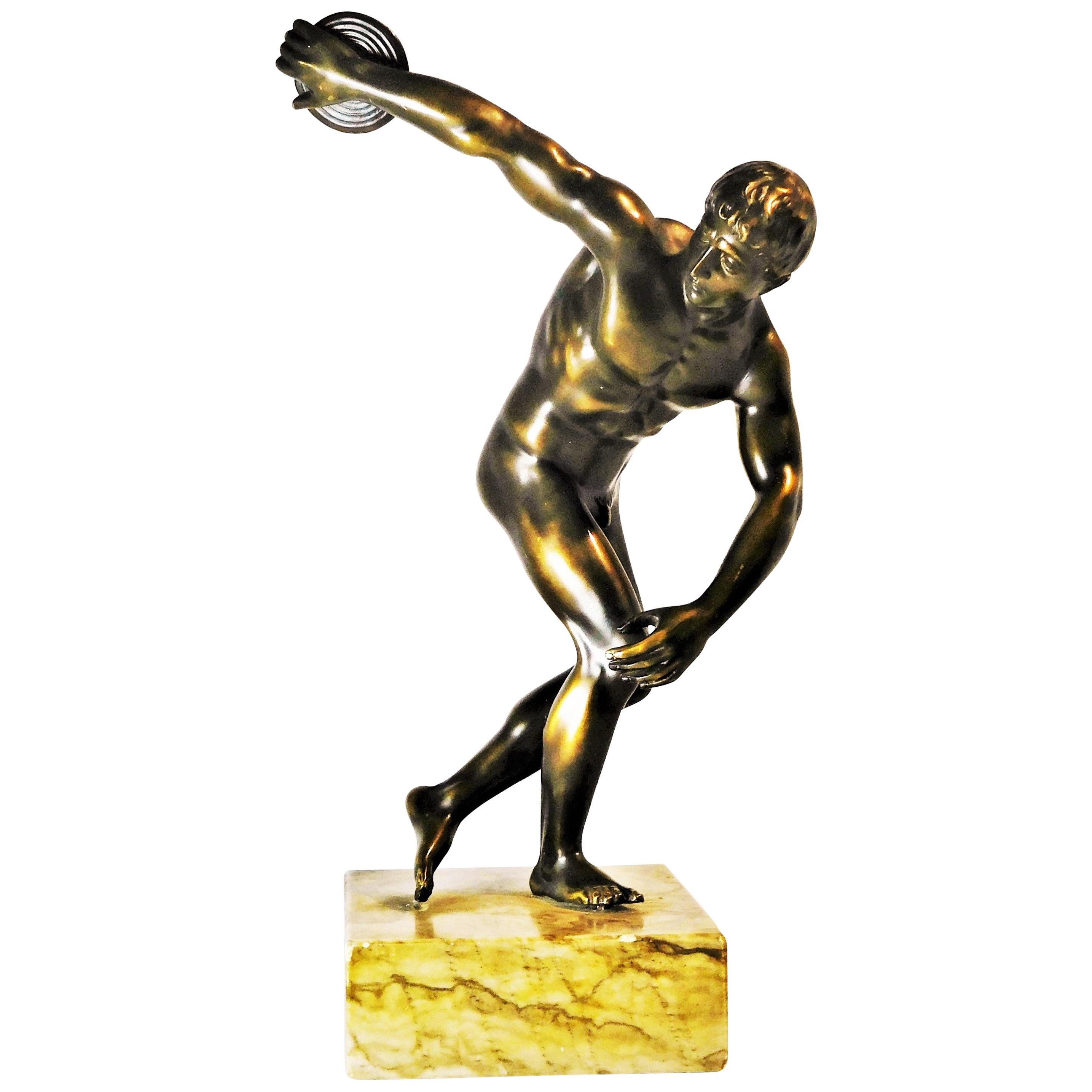 Grand Tour Souvenir Bronze Figure of Discobolus, After the Antique by Myron For Sale