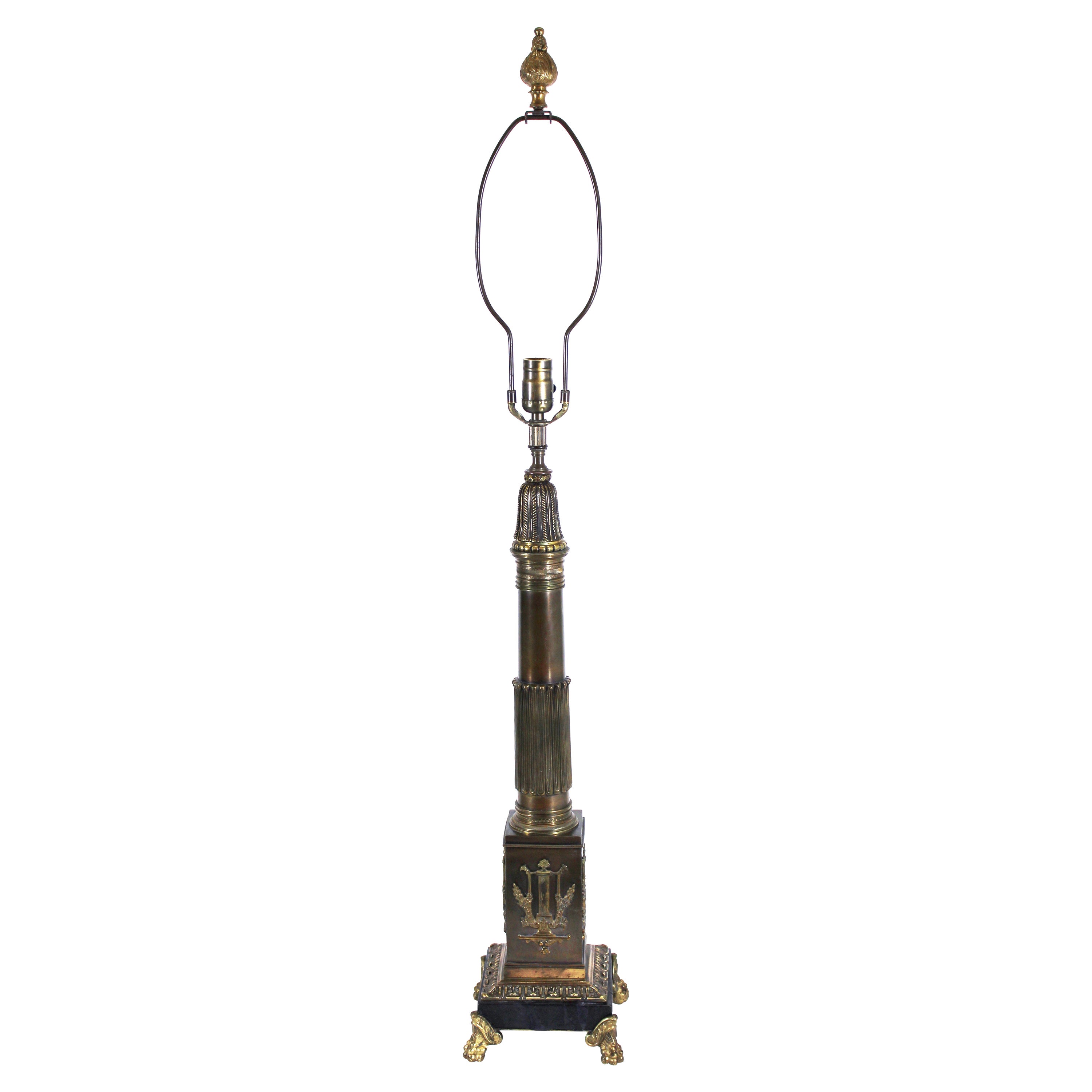 Lampada da tavolo in stile neolcassico in bronzo Grand Tour