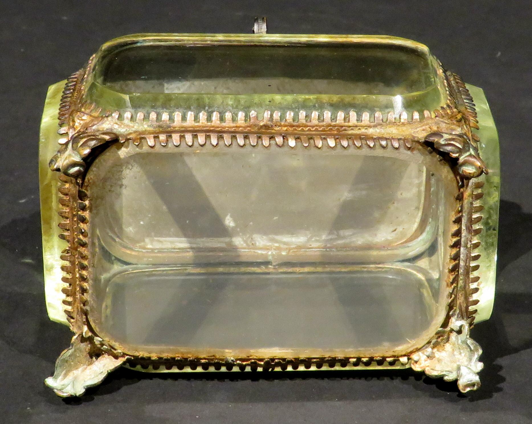Grand Tour Style Ormolu and Glass Panelled Trinket Box, Italy, Circa 1880 2