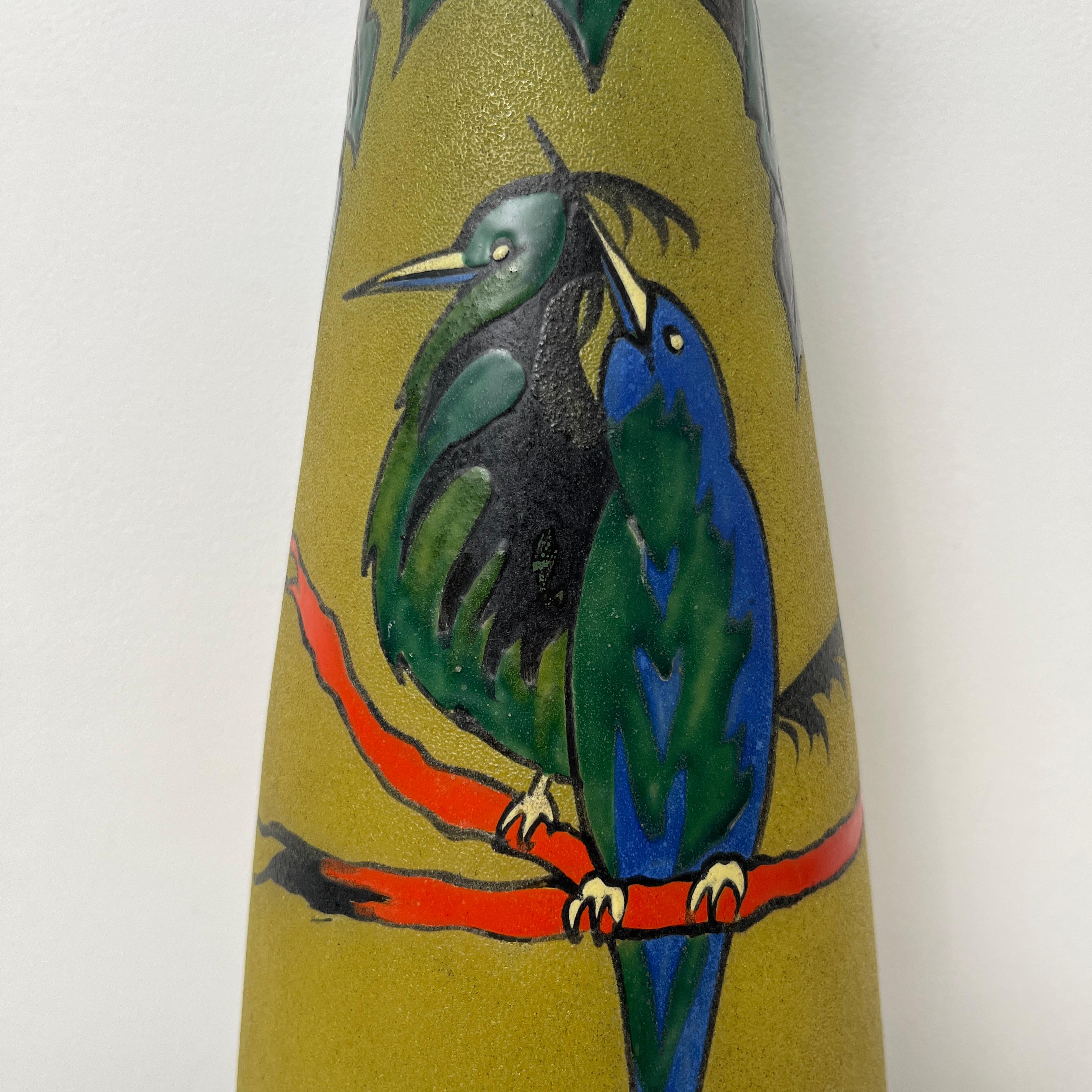 Enameled Grand Vase Art Déco en verre emaillé Décor aux Oiseaux de la Verrerie Leune For Sale