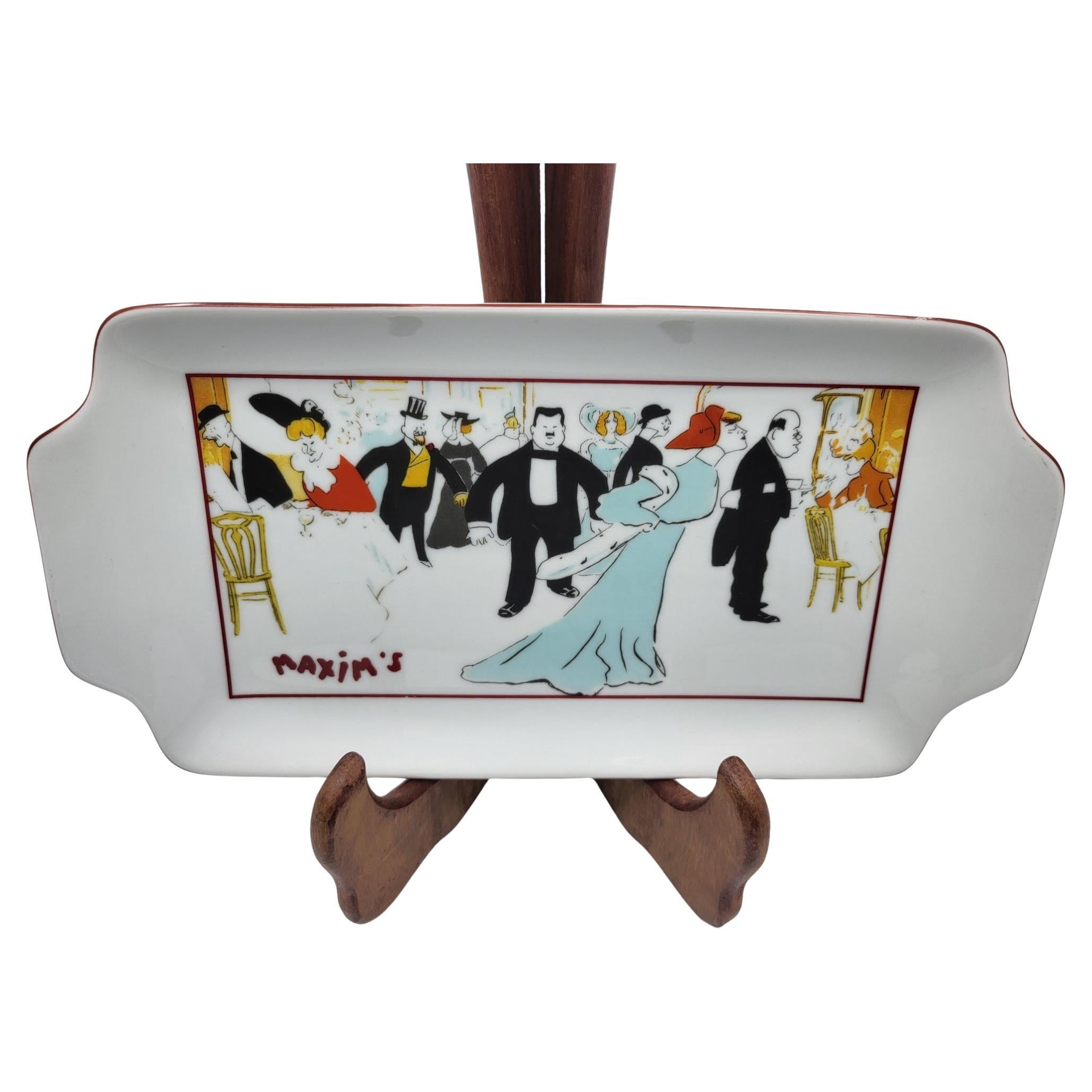 Très grand vide poche rectangulaire 