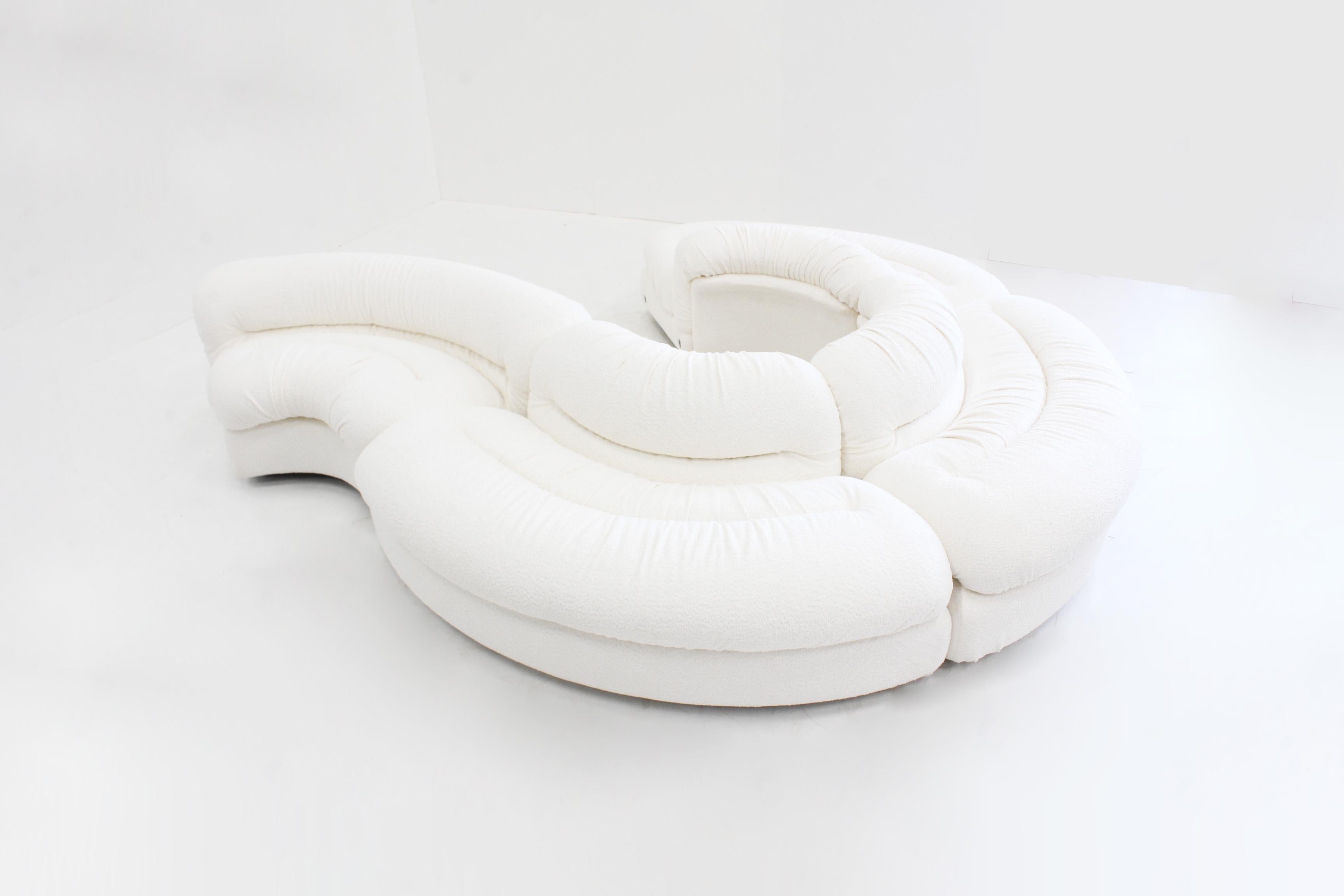 Grandangolo Curved Modular Sofa by Ammannati Vitelli for Rossi Di Albizzate In Excellent Condition For Sale In OSS, NB