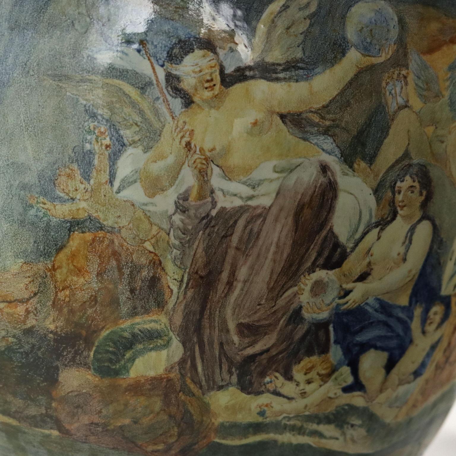Gran ánfora en Maiolica Fabricación Castelli Italia Principios del siglo XX Mayólica en venta