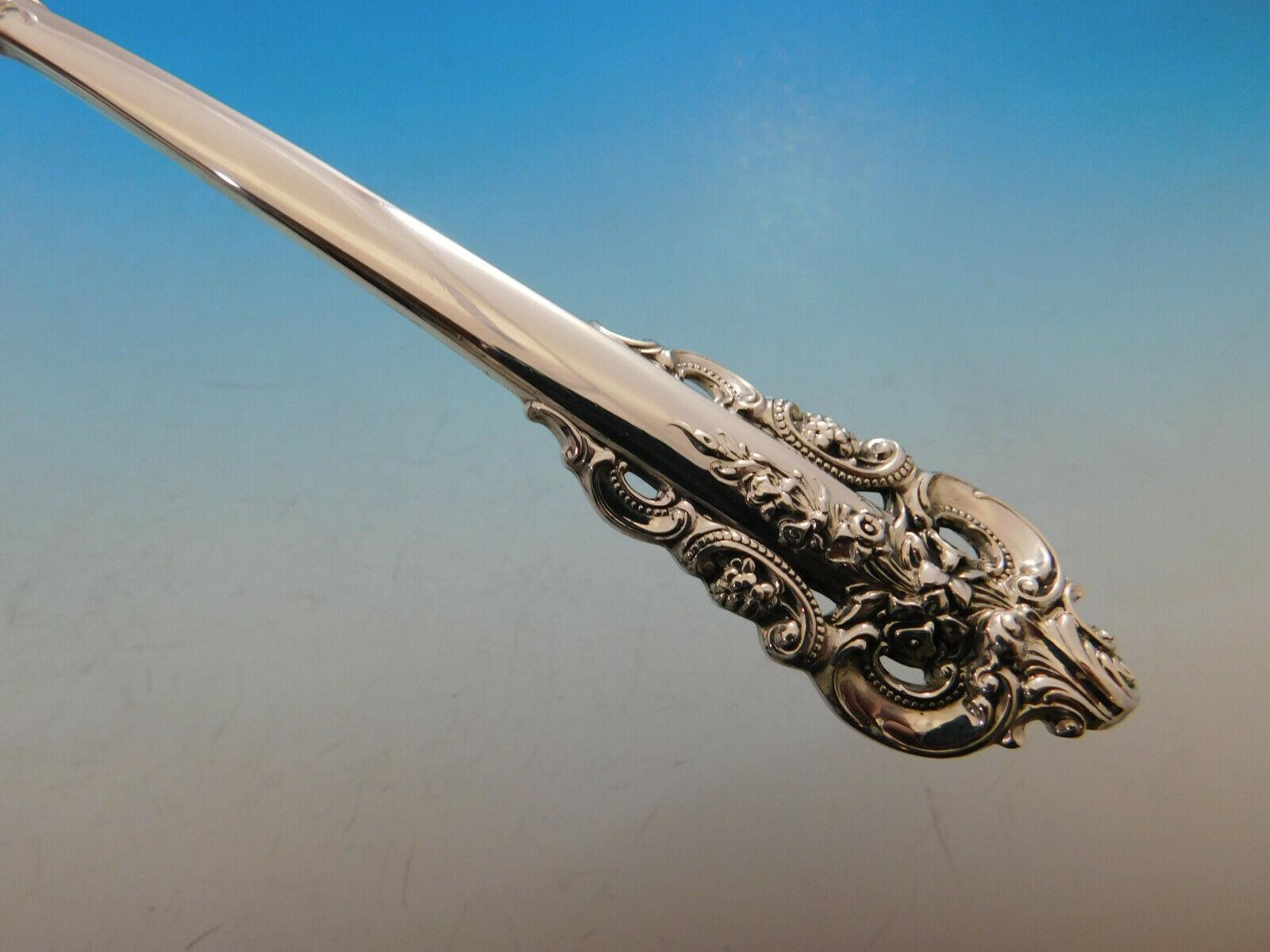 XX secolo Grande Baroque by Wallace Set di posate in argento Sterling 12 Servizio 76 Pezzi Cena in vendita