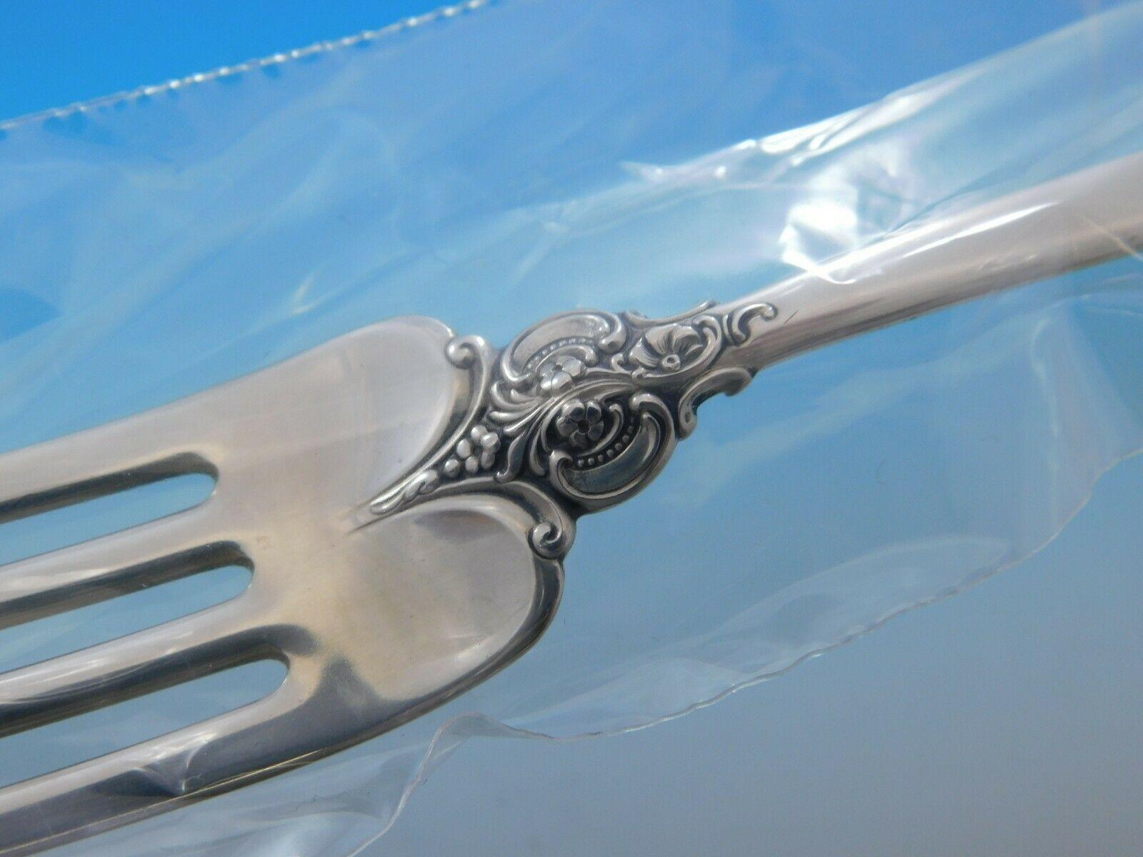 Grande Baroque by Wallace Sterling Silver Flatware Set for 8 Service 36 Pcs New In Excellent Condition In Big Bend, WI
