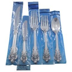 Grande Baroque by Wallace Sterling Silver Flatware Set Service 61 pieces New