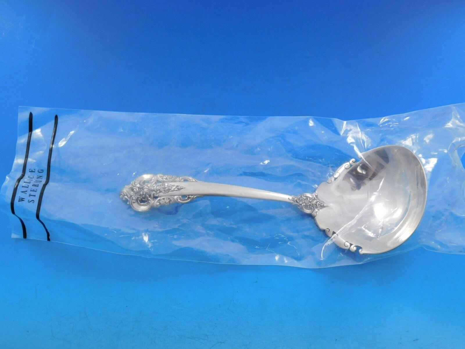 Service de couverts en argent sterling Grande Baroque par Wallace, 64 pièces, neuf en vente 4