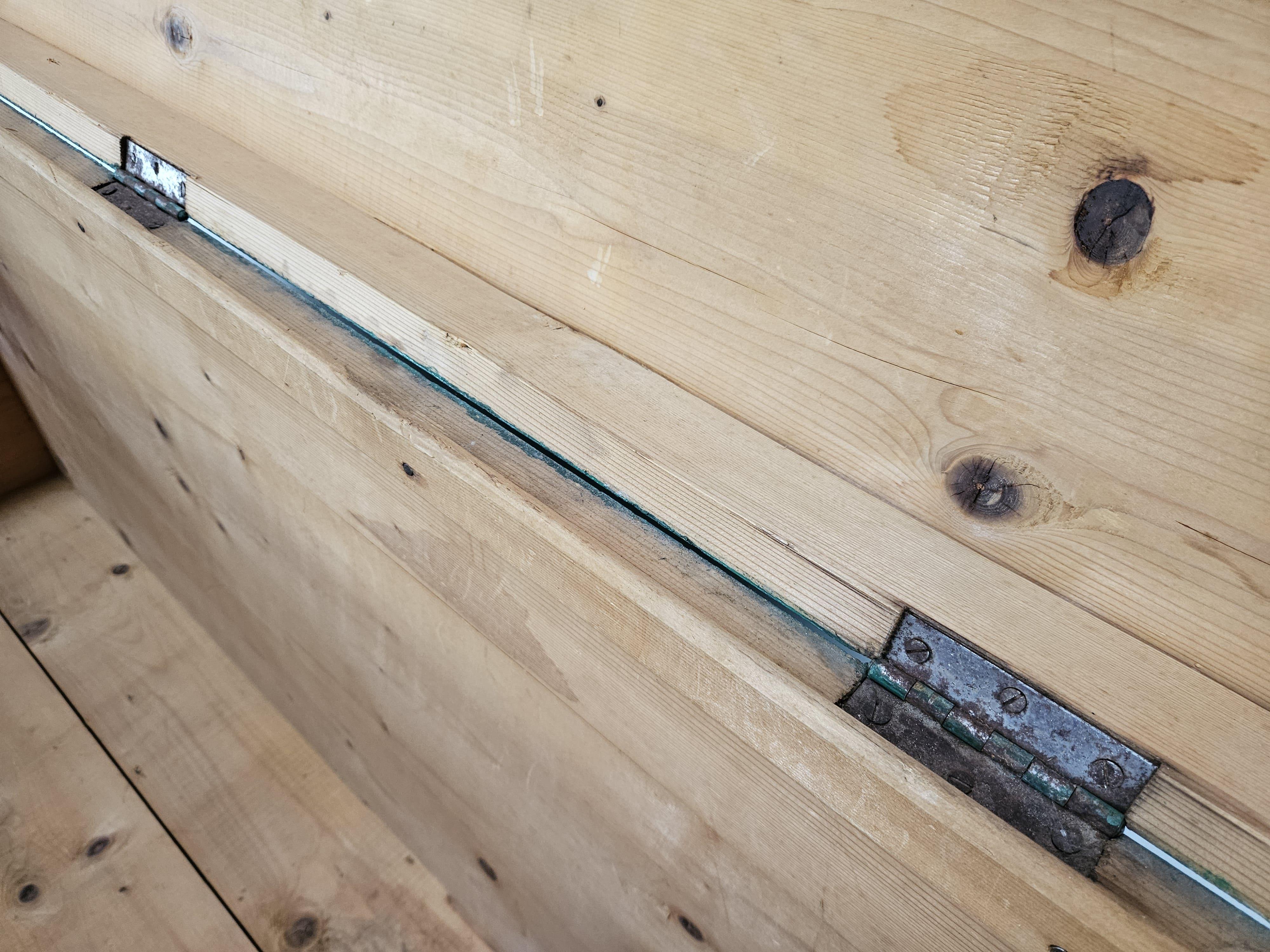 Grande baule da viaggio in legno dipinto For Sale 6