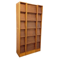 Grande bibliothèque à casiers vintage en bois clair et foncé des années 60