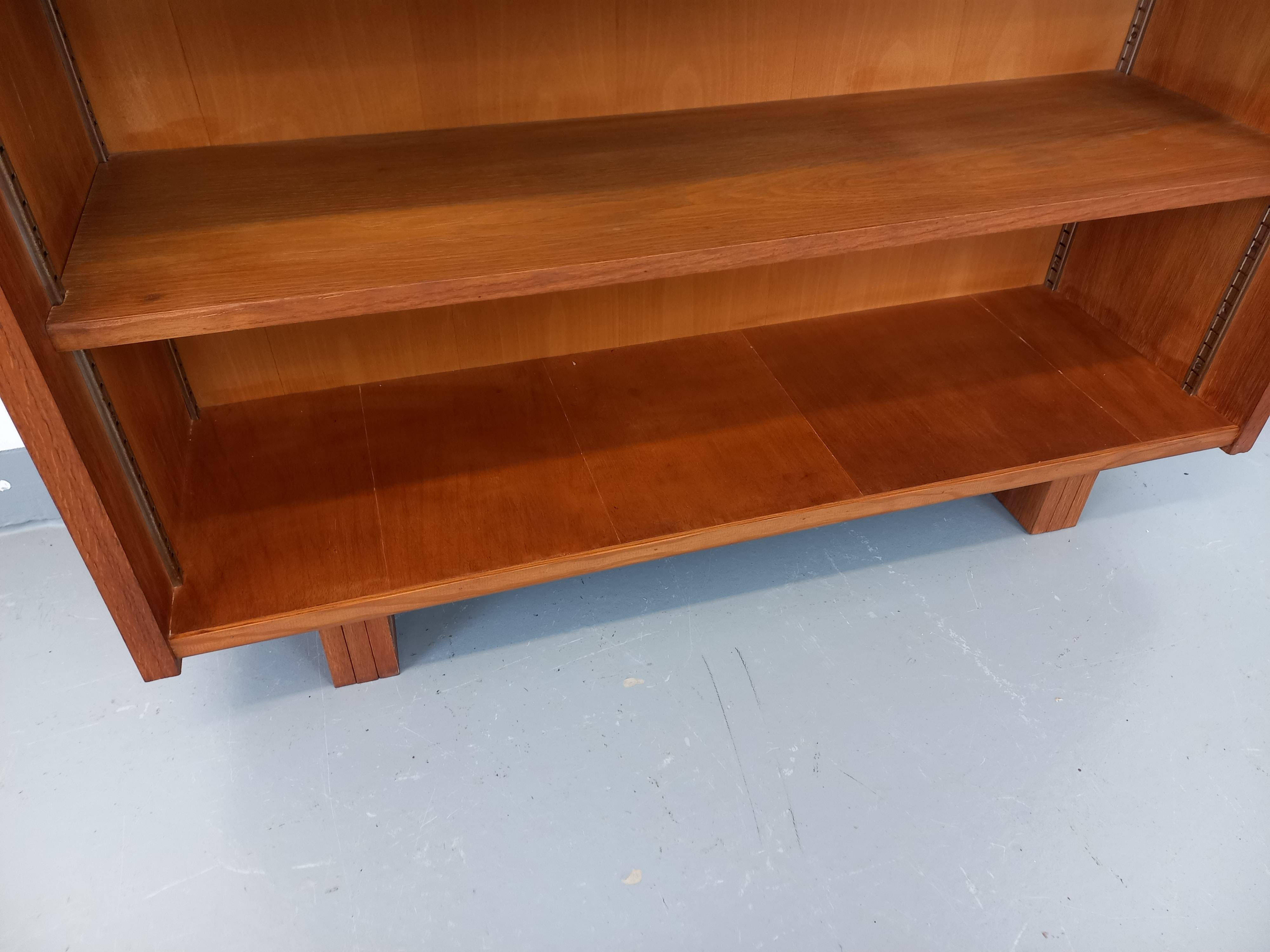 Grande bibliothèque étagère vintage en bois de chêne des années 50 60 in vendita 11