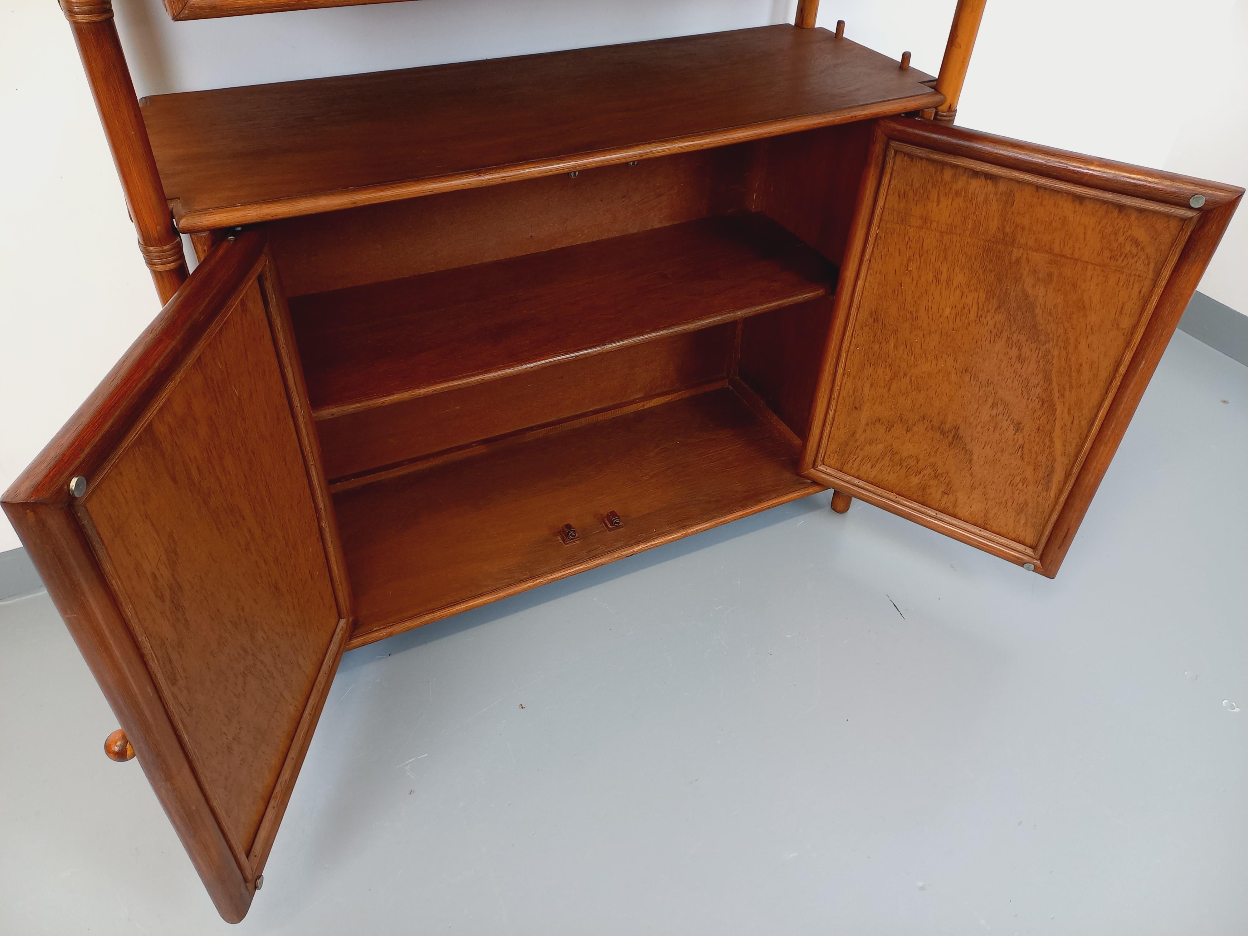 Grande bibliothèque étagère vintage en rotin, bois et cannage des années 70 in vendita 2