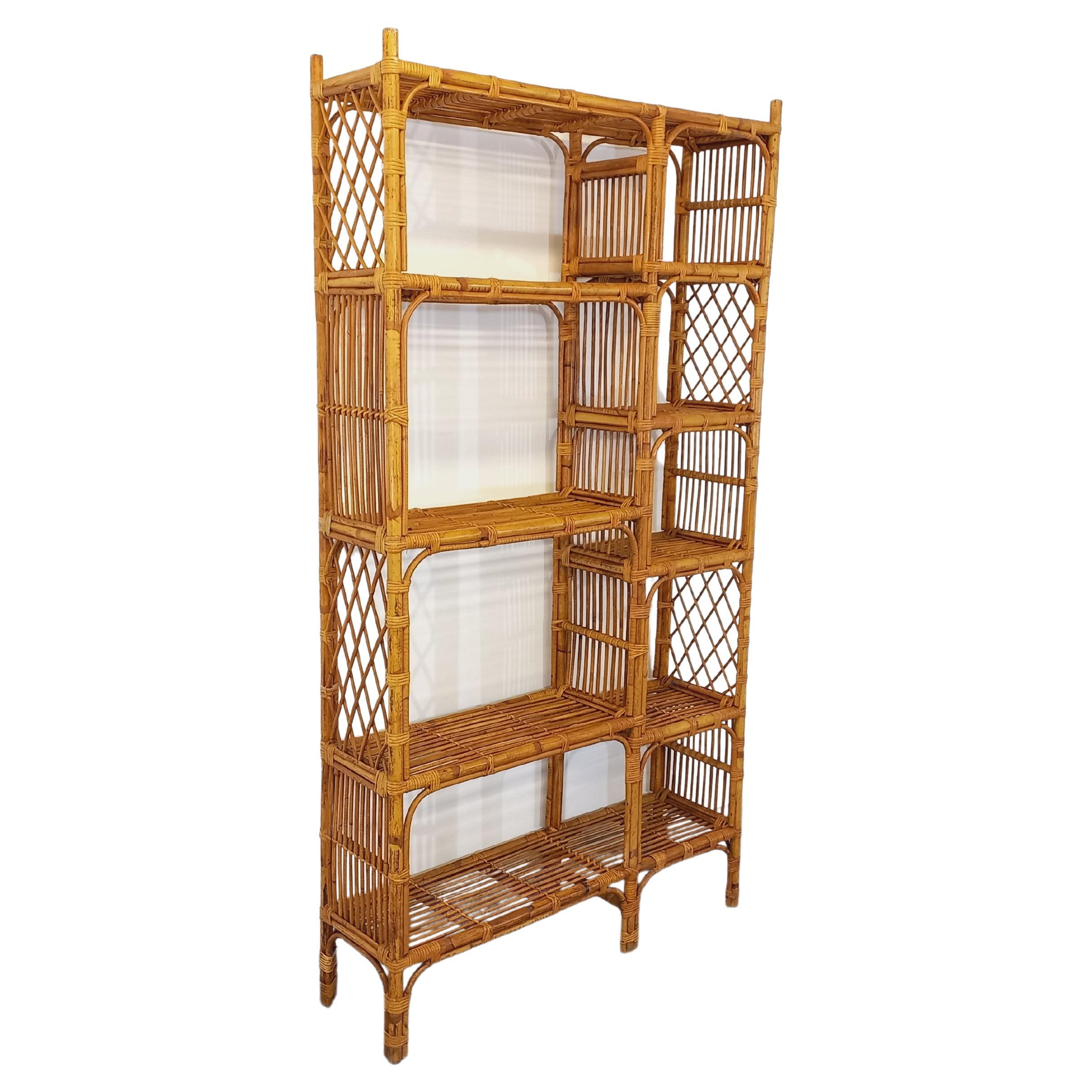 Grande bibliothèque étagère vintage en rotin des années 60