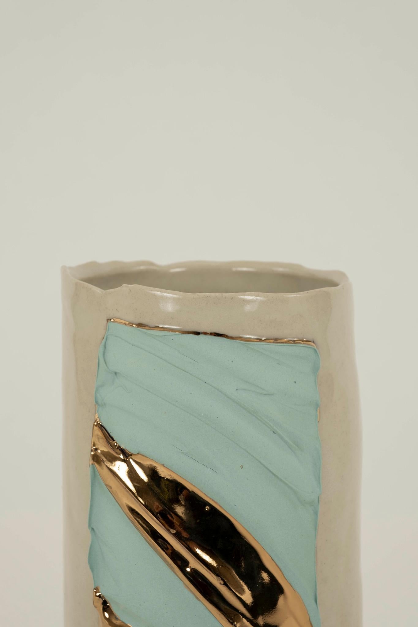 Grande Bleu Patisse Porcelain Vase Chase Gamblin In Excellent Condition In Houston, TX