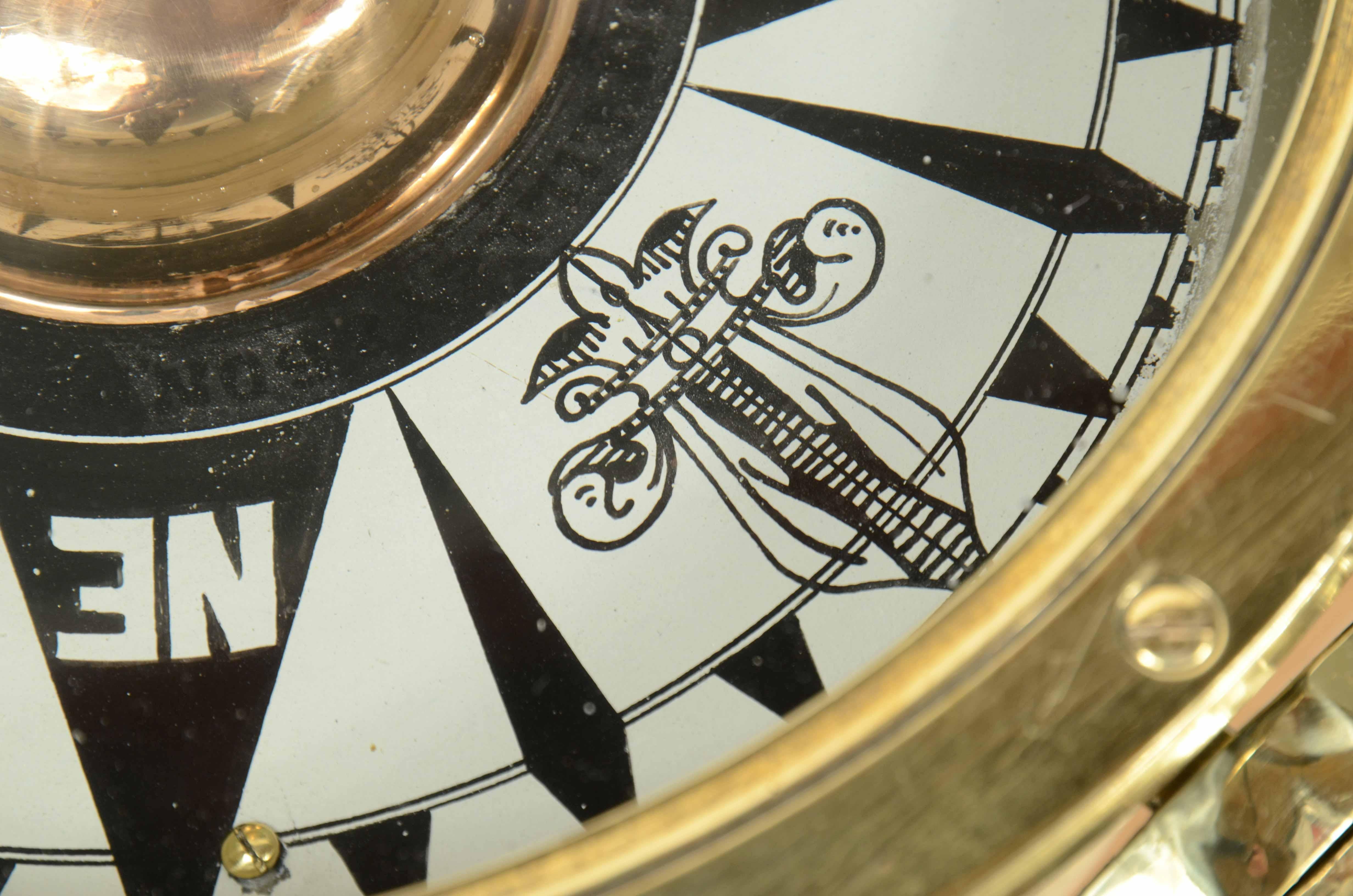 Großer englischer Magnetkompass aus Messing und Glas aus dem frühen 20  im Angebot 1